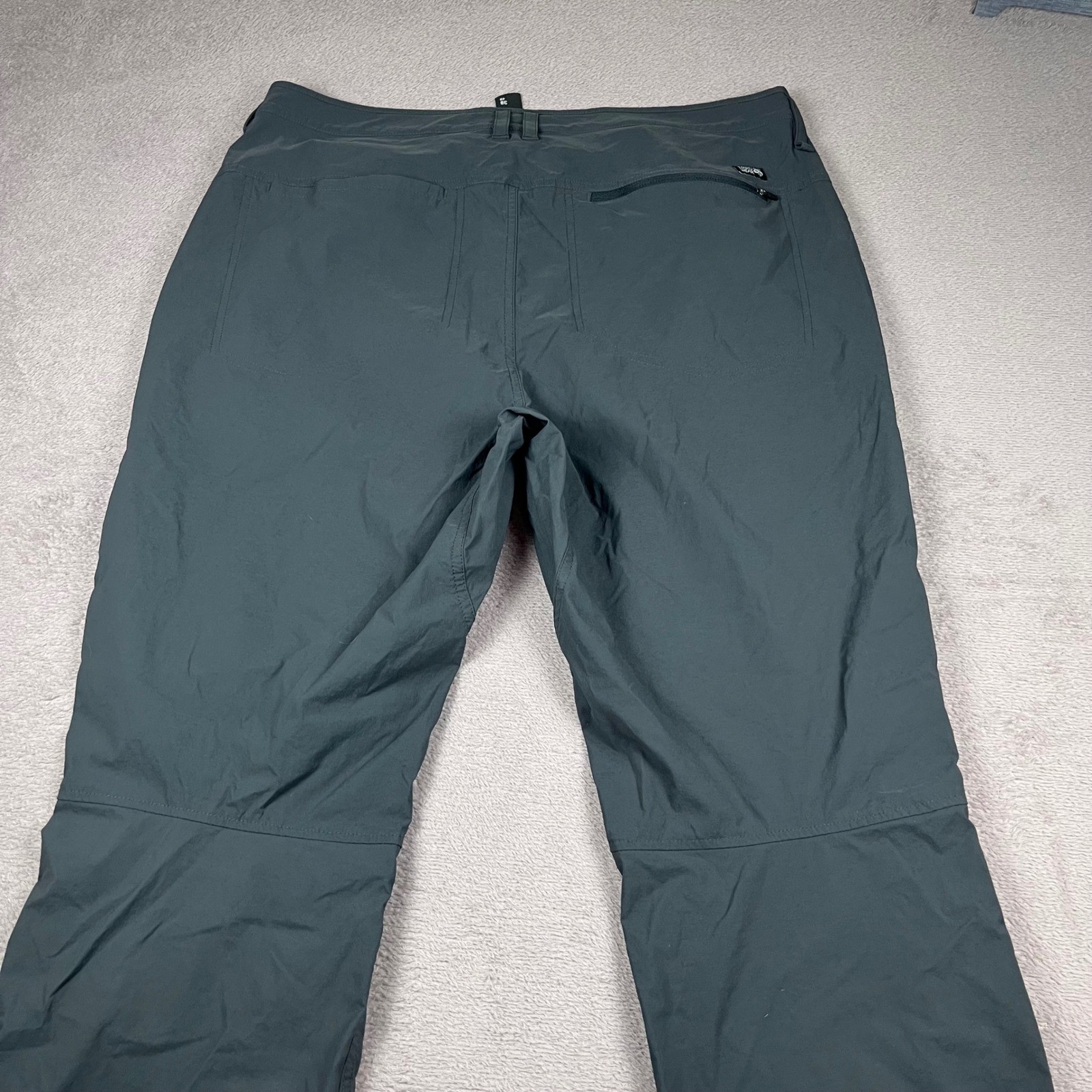 Mountain Hardwear AP Scrambler Pants Mens 38×30 Dark Gray Hiking Climbing OM0767