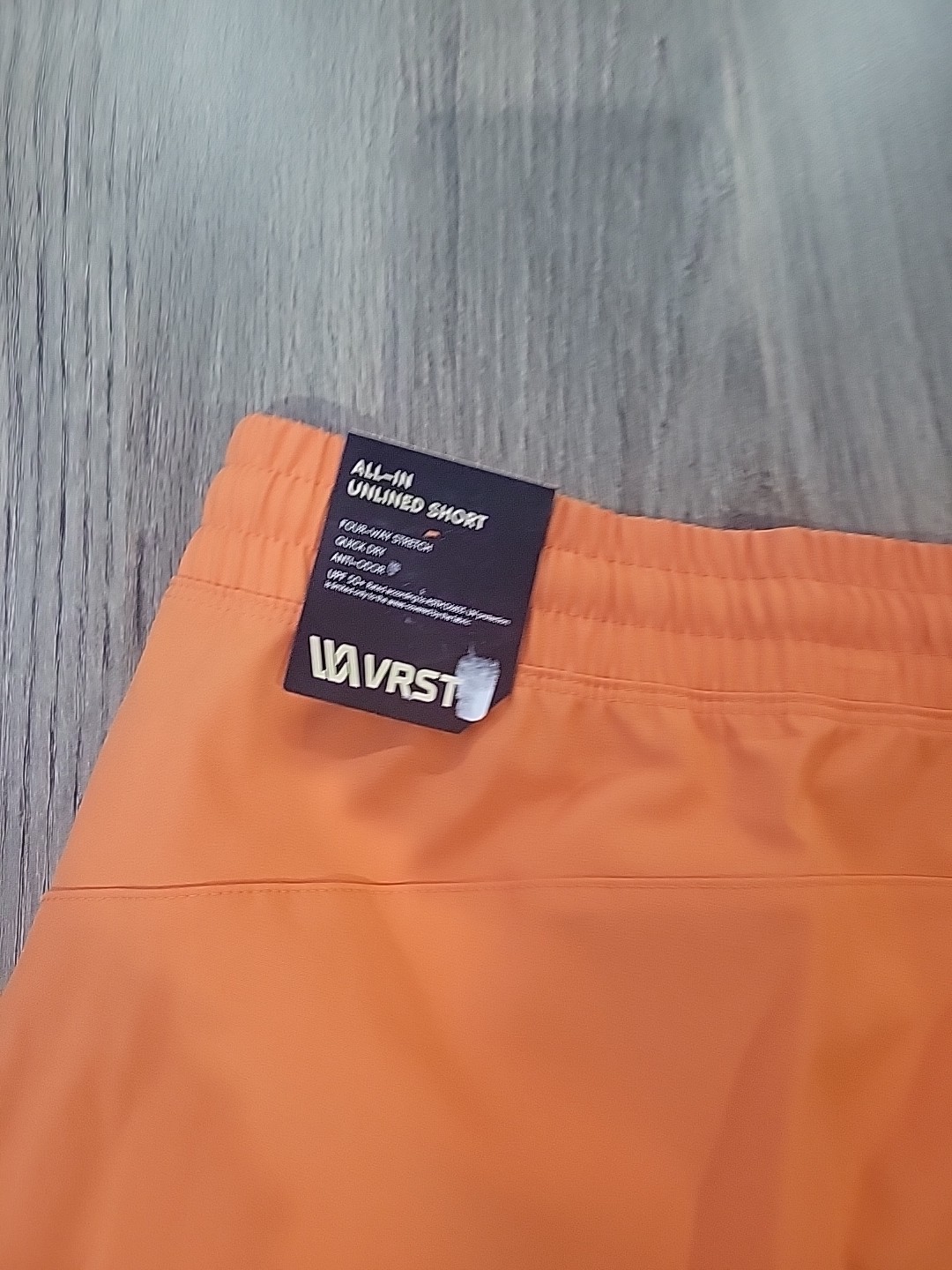 VRST 7″ All In Shorts Unlined Tangerine Sz XL Stretch Quick Dry Zipper Pocket
