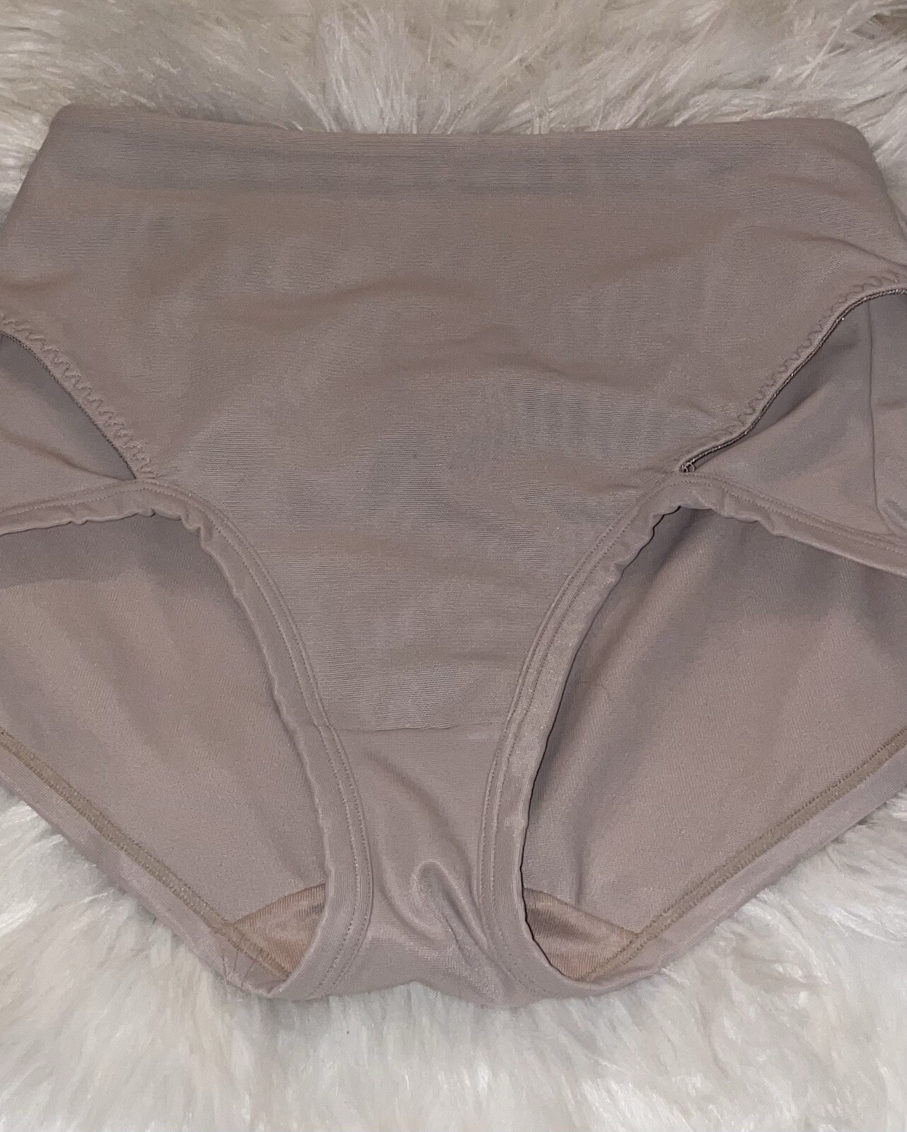 Leonisa 012400 Firm Control Adjustable Compression Belly Shaper S Small Taupe