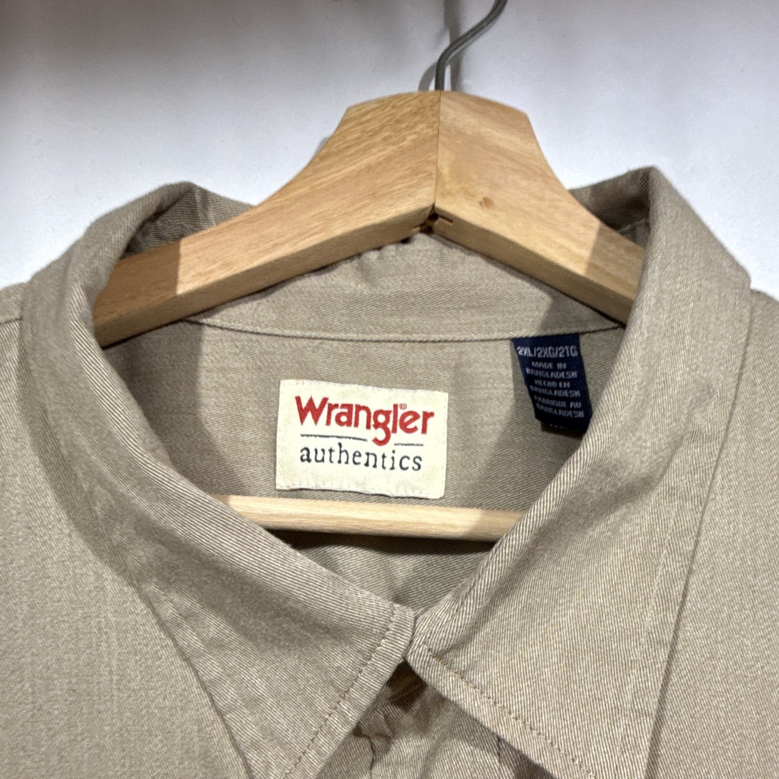 Wrangler Authentics Men’s 2XL Big & Tall Beige Twill Cotton SS Shirt Pockets