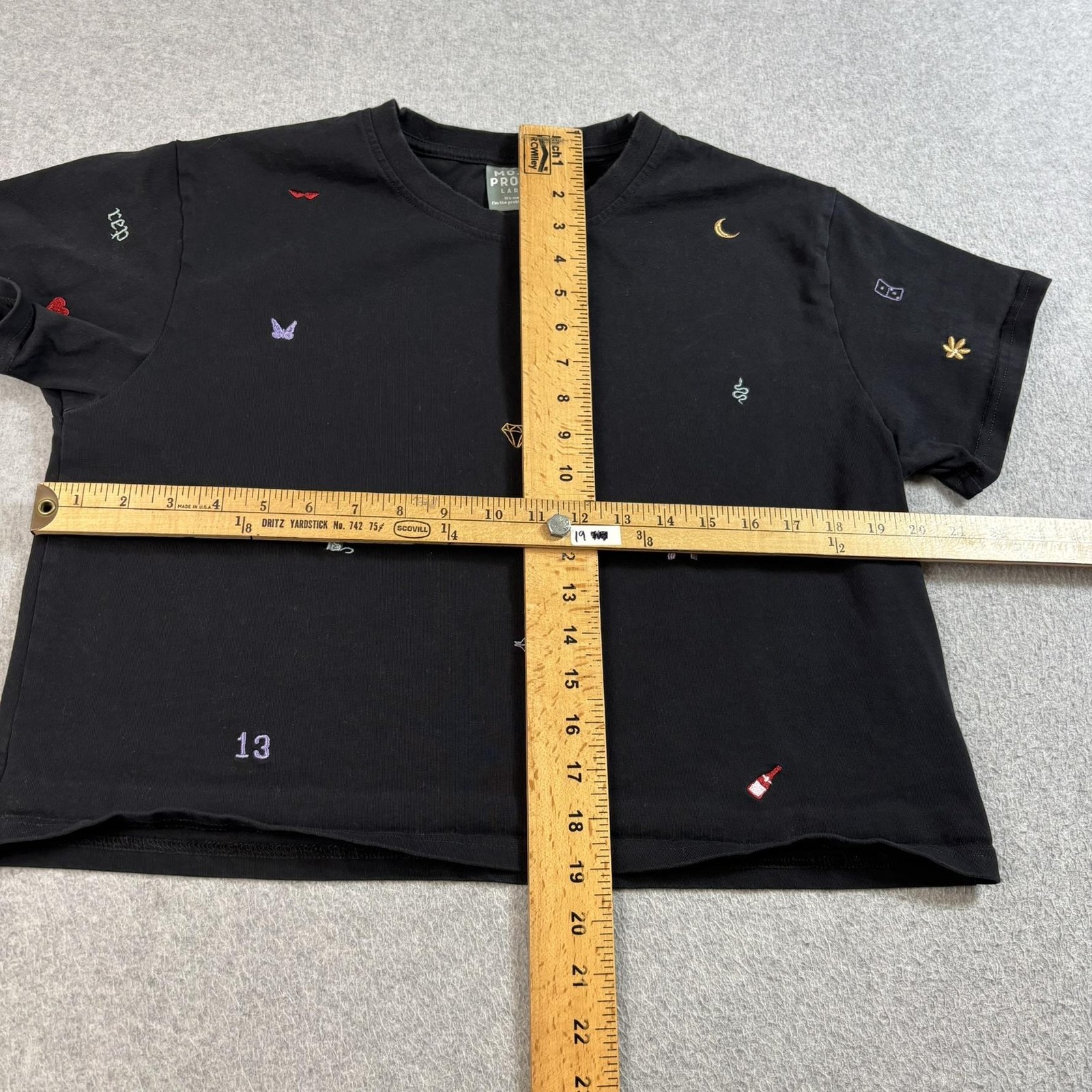 Mojo Provo Taylor Swift Shirt Womens Large Black Crop Embroidered Icons Swiftie