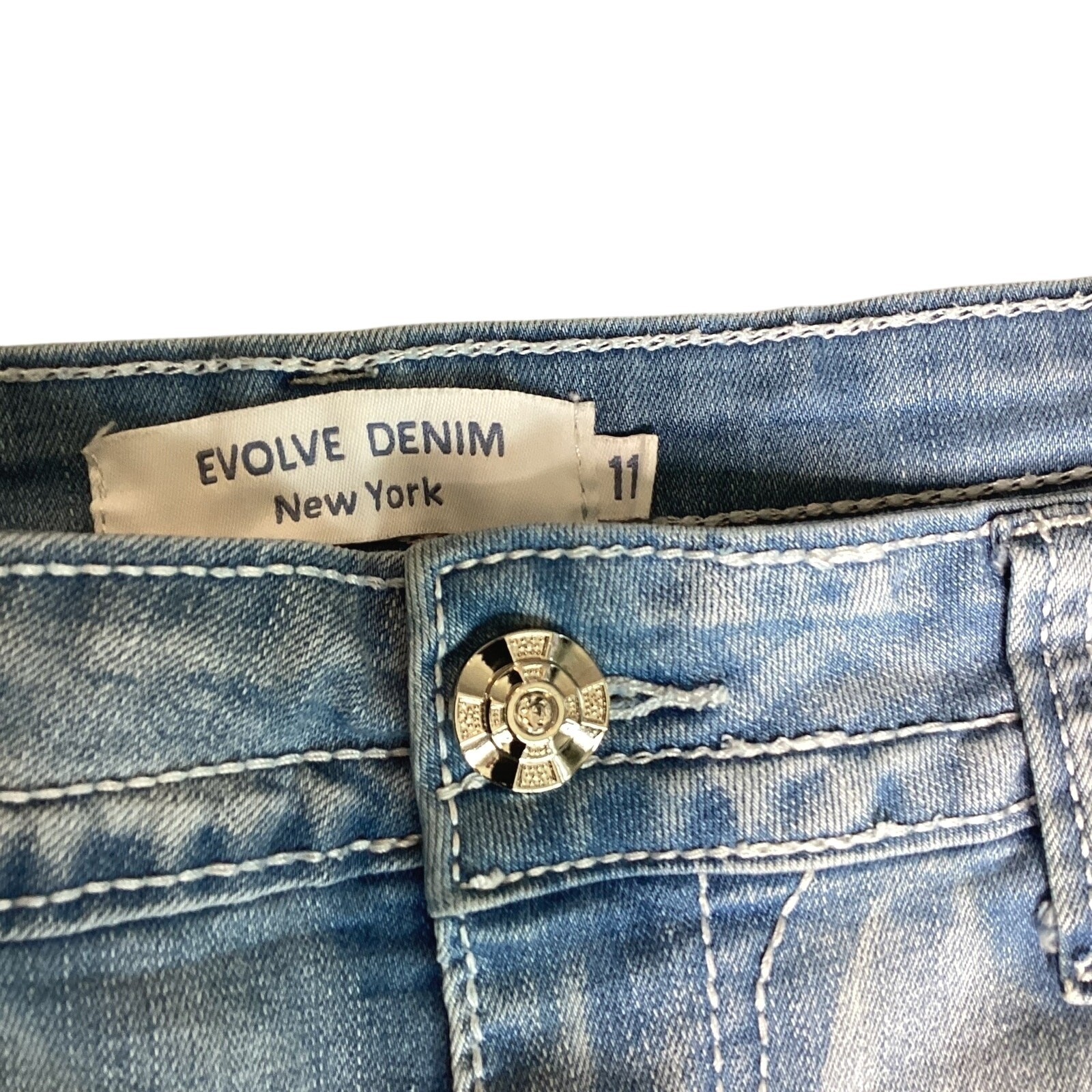Evolve Denim New York Shorts Women 11 Blue Good Embroidered Rhinestone Y2K