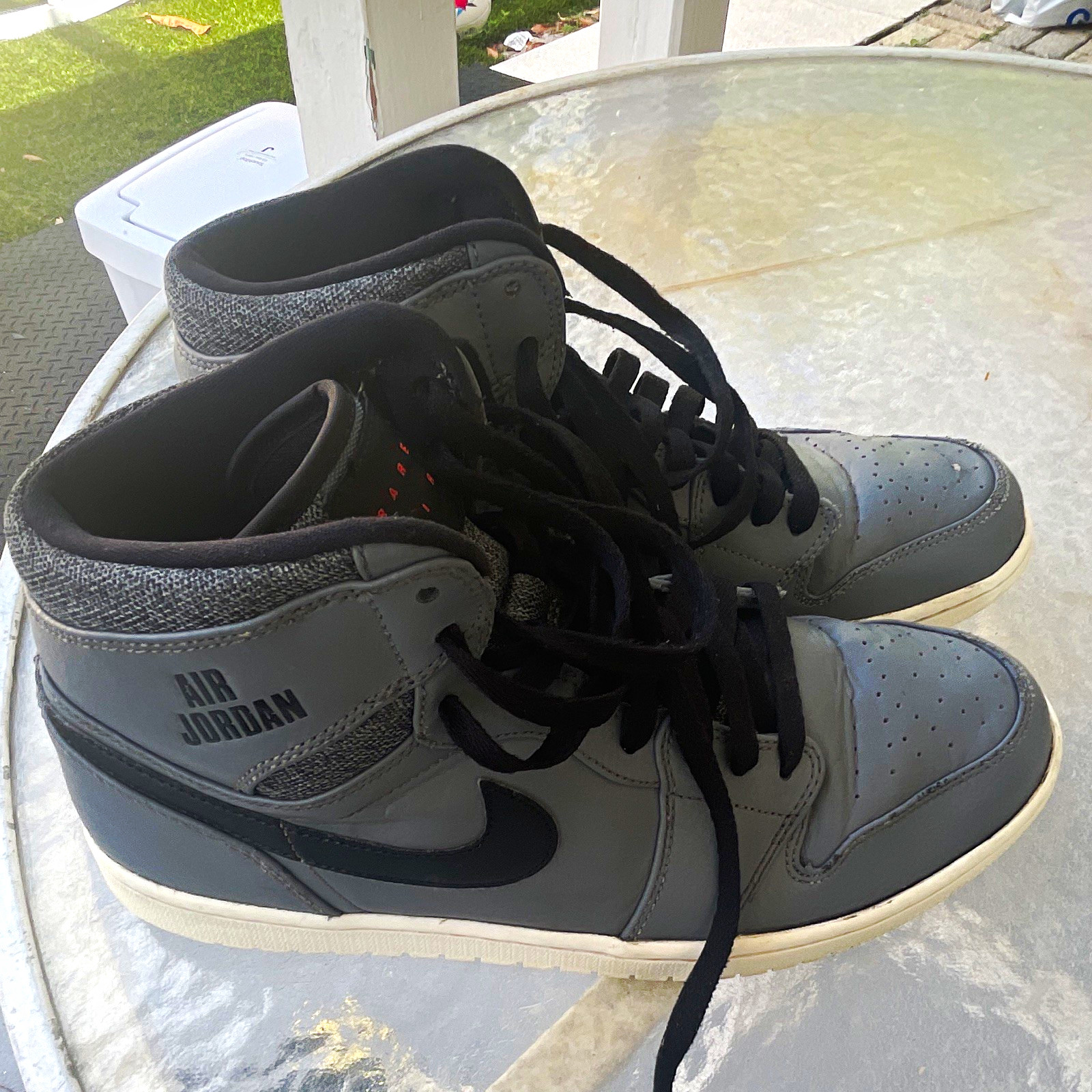 Jordan Air Jordan 1 Gray Black Mid Top Lace Up Men’s Basketball Athletic Sneaker