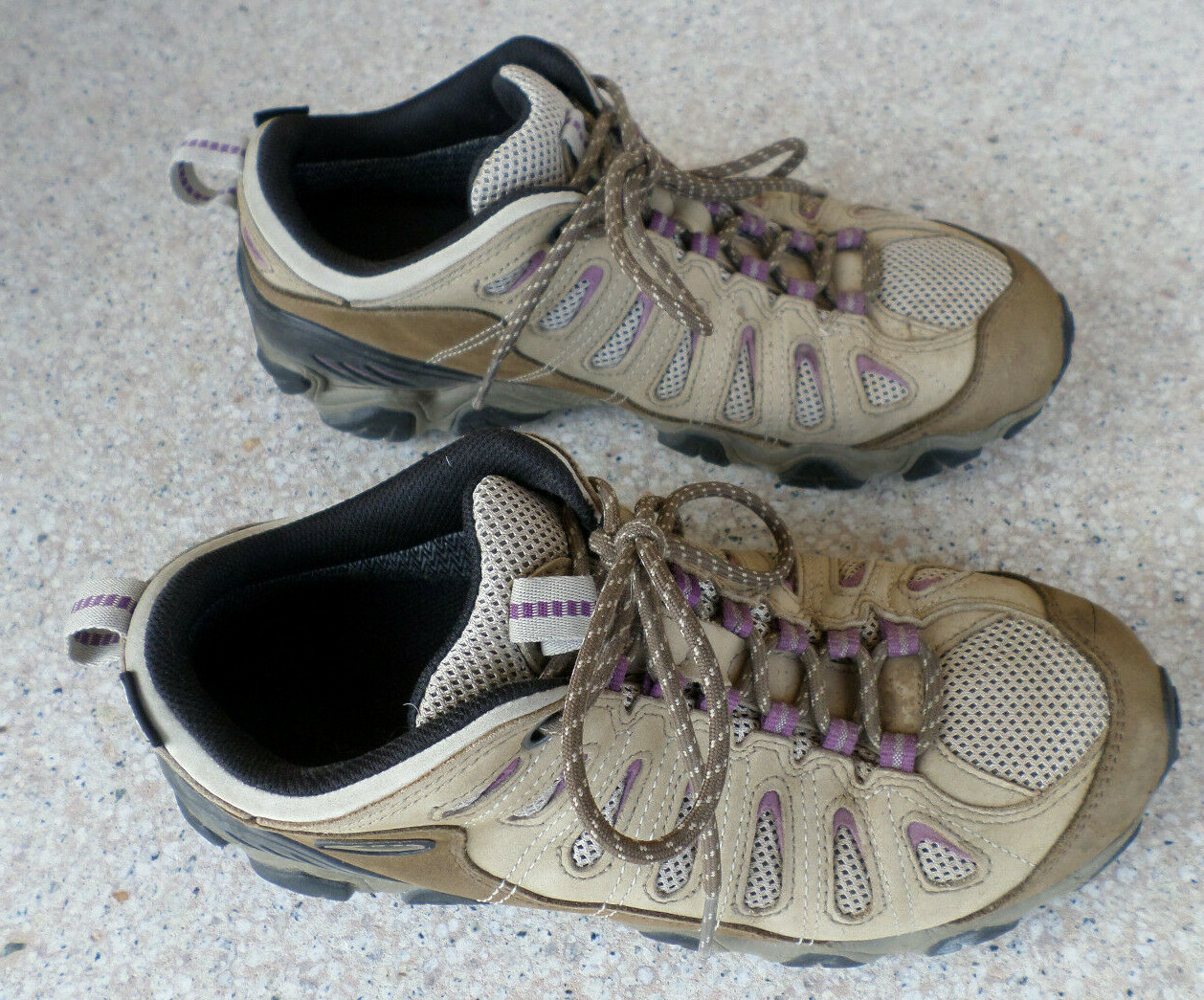 OBOZ tan mesh and brown leather, waterproof, hiking shoes. Women’s 10 (eur 41.5)