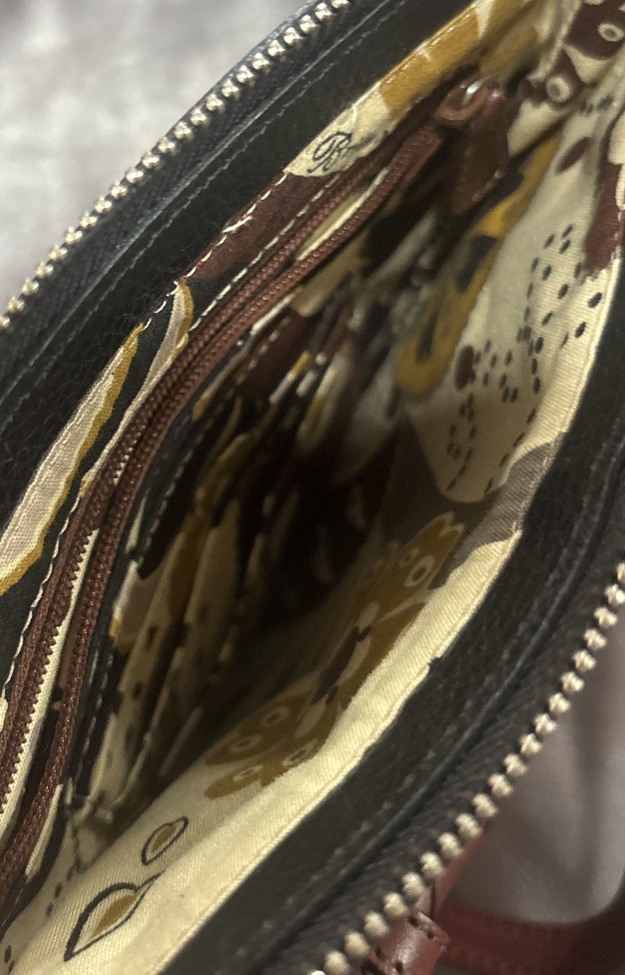Brighton Crossbody Bag Small Black Leather Brown Trim Card Slots Pockets 8”by 8”