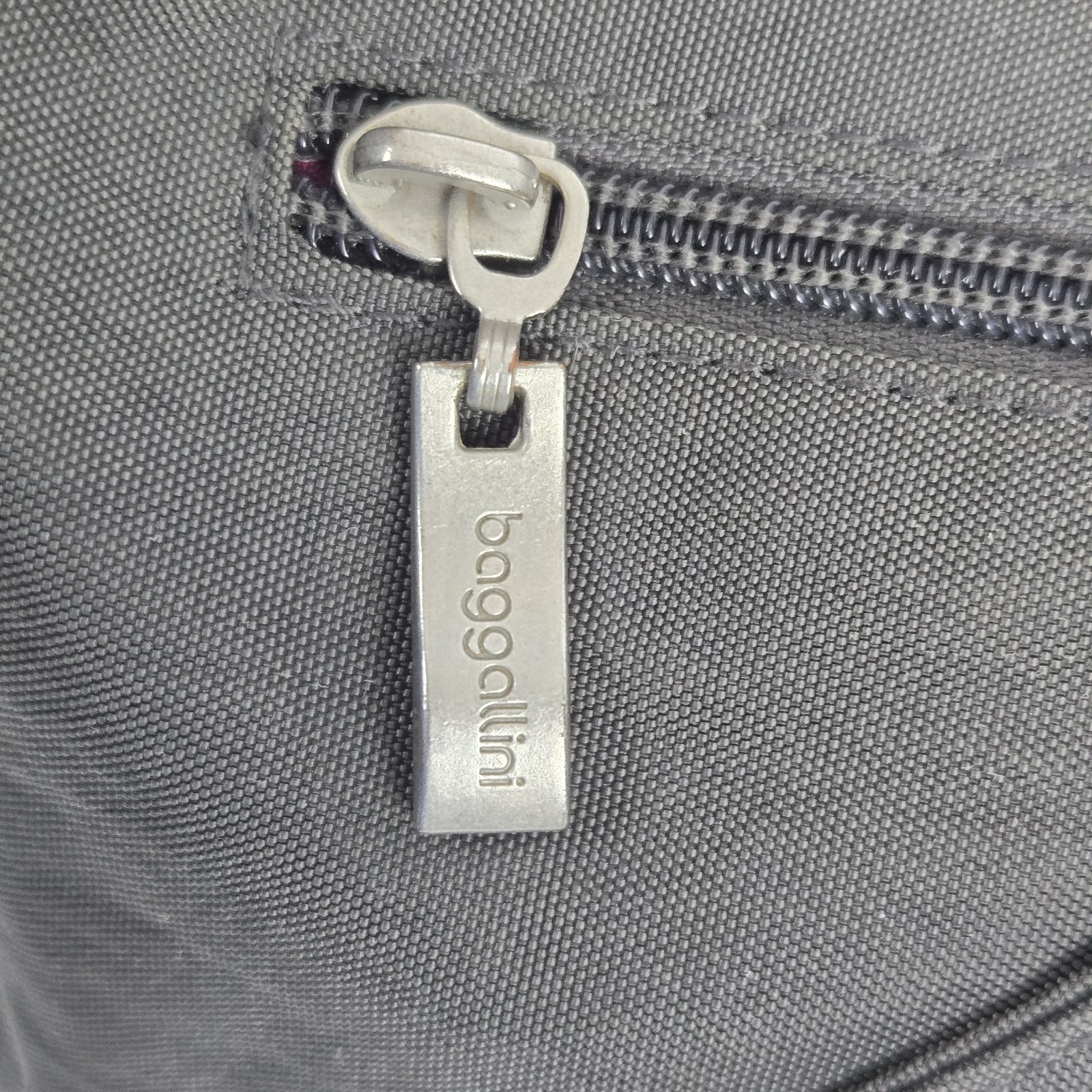 Baggallini Backpack Gray Bag Pink Inside Multi Zip W Pockets