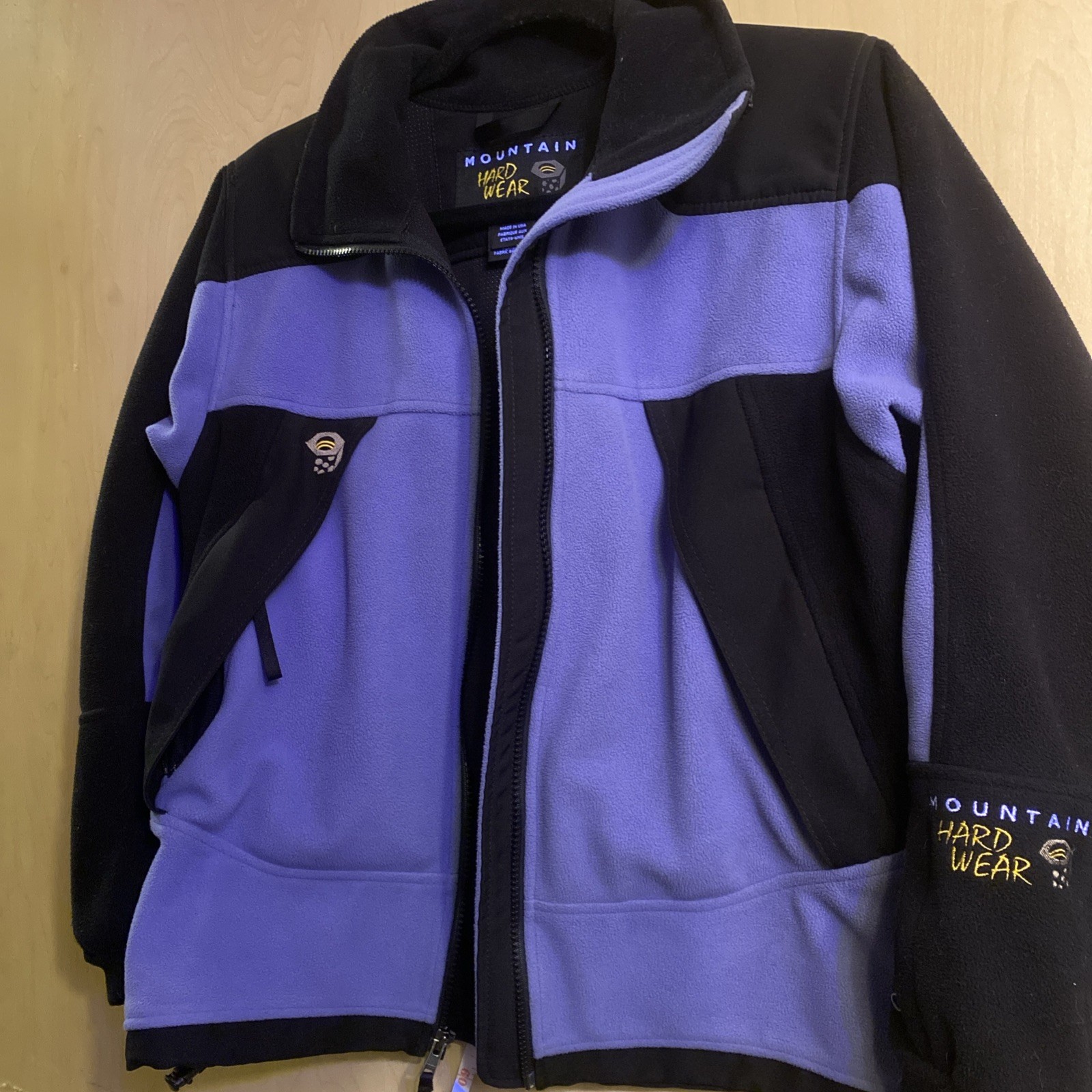 Vintage Mountain Hardwear Jacket Size 6