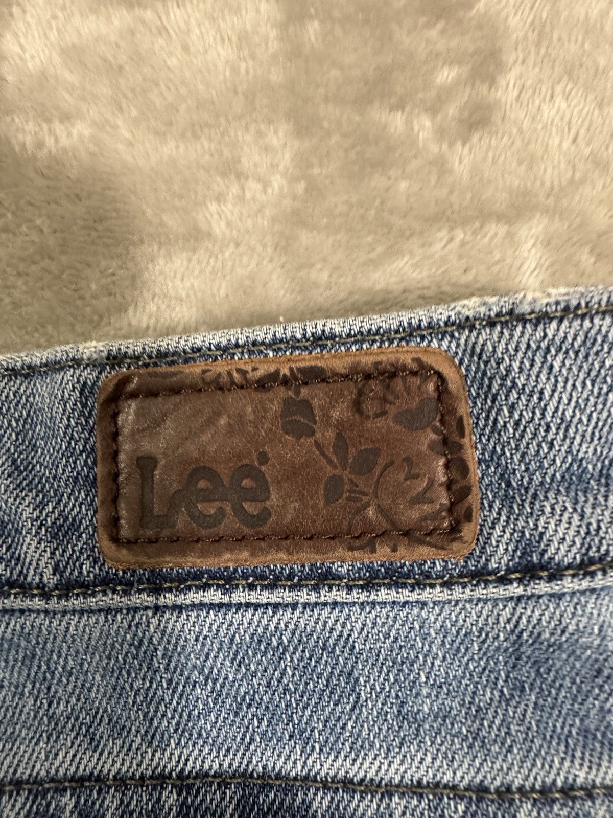 Lee Womens Jeans 16 Short Relaxed Straight Leg High Rise Stretch Light Wash