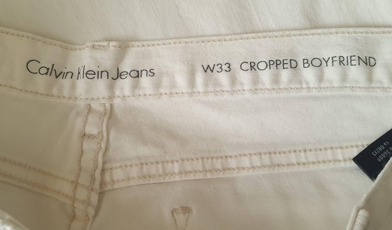Calvin Klein Cropped Boyfriend Jeans White Size 33 New R027