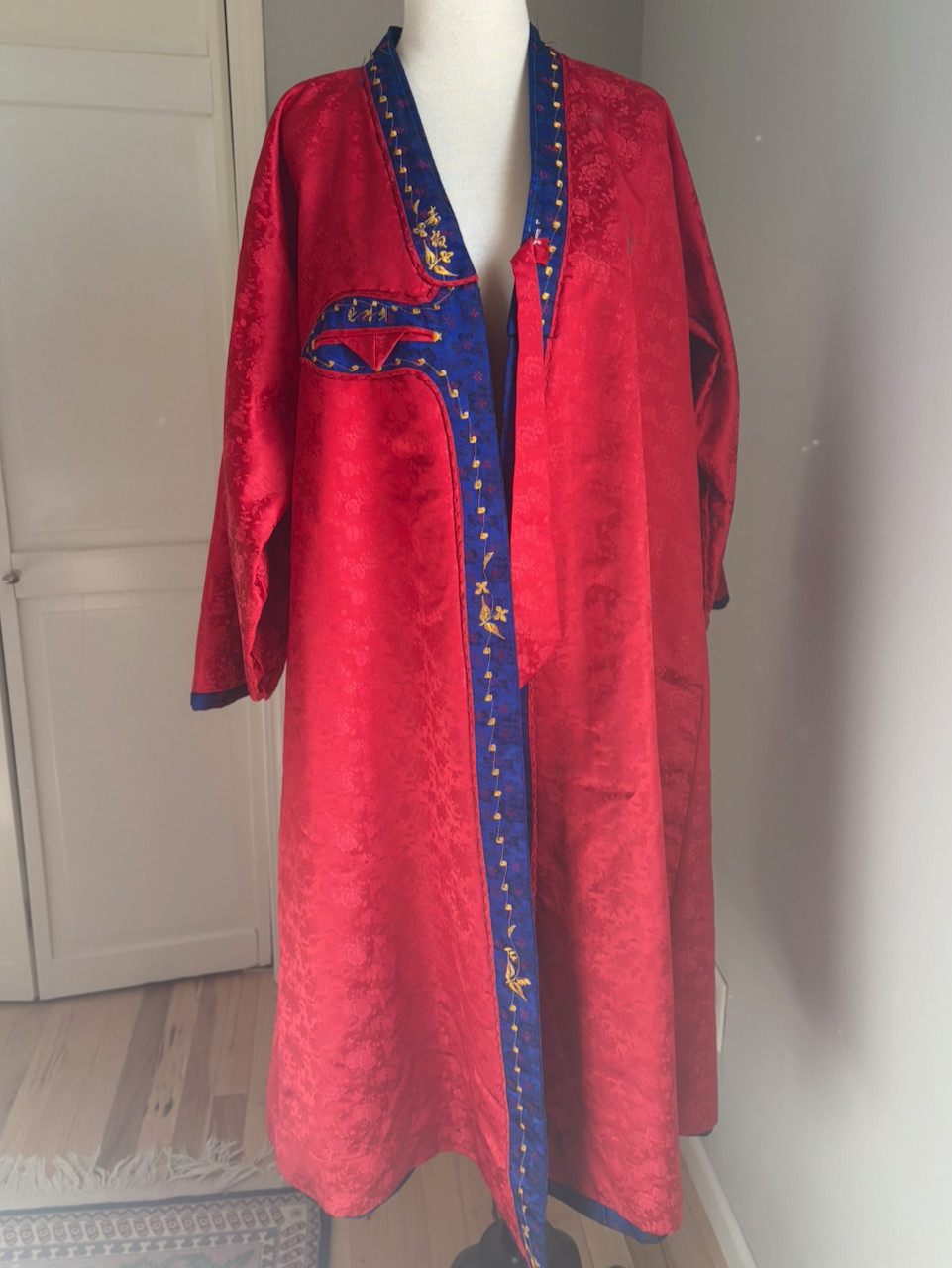 Vintage Korea Red Blue Brocade Embroidered Hanbok Durumagi Overcoat Traditional
