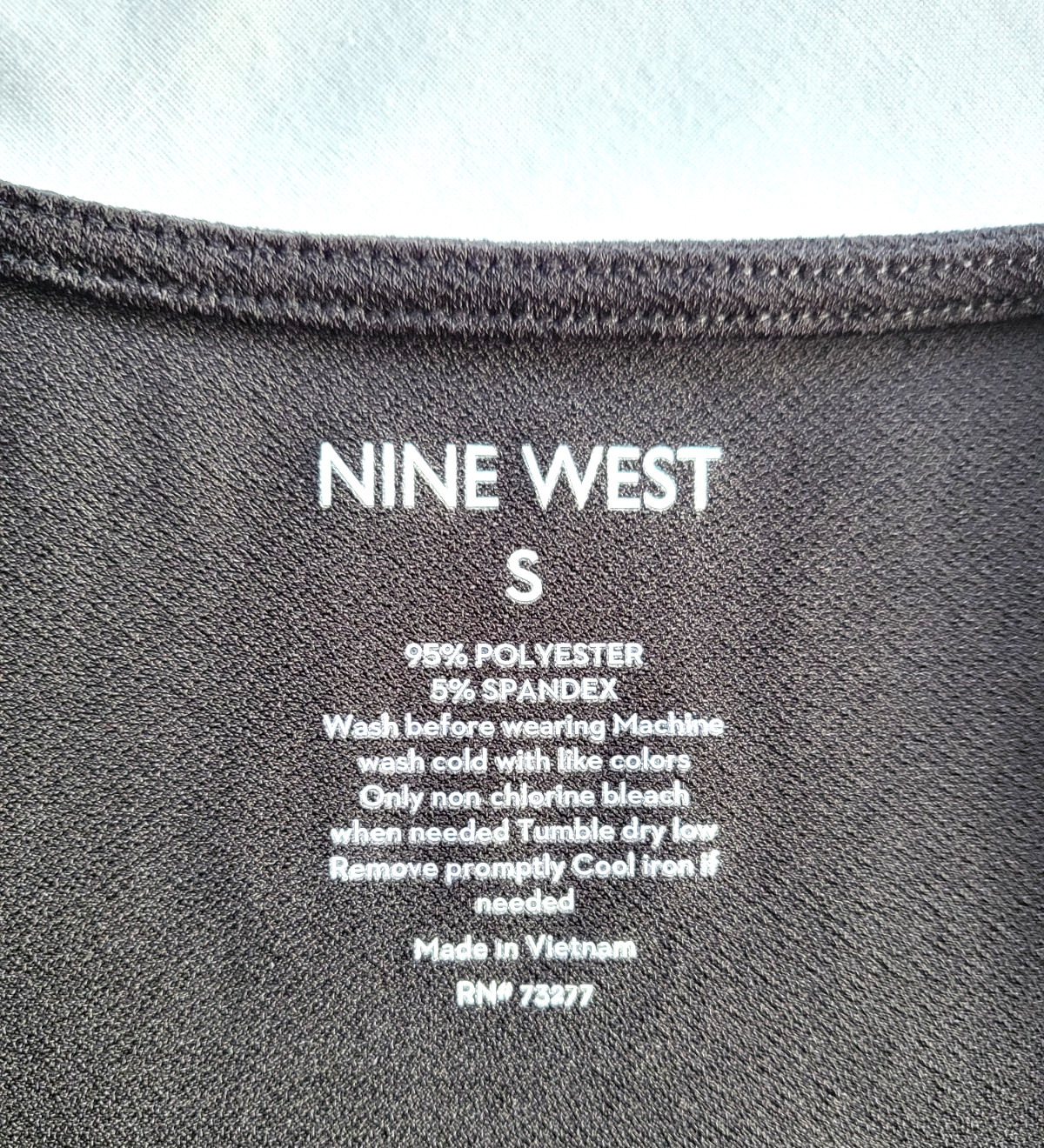 NINE WEST Black DRESS Faux Wrap Size Small SLINKY – CLEAN – Slimming