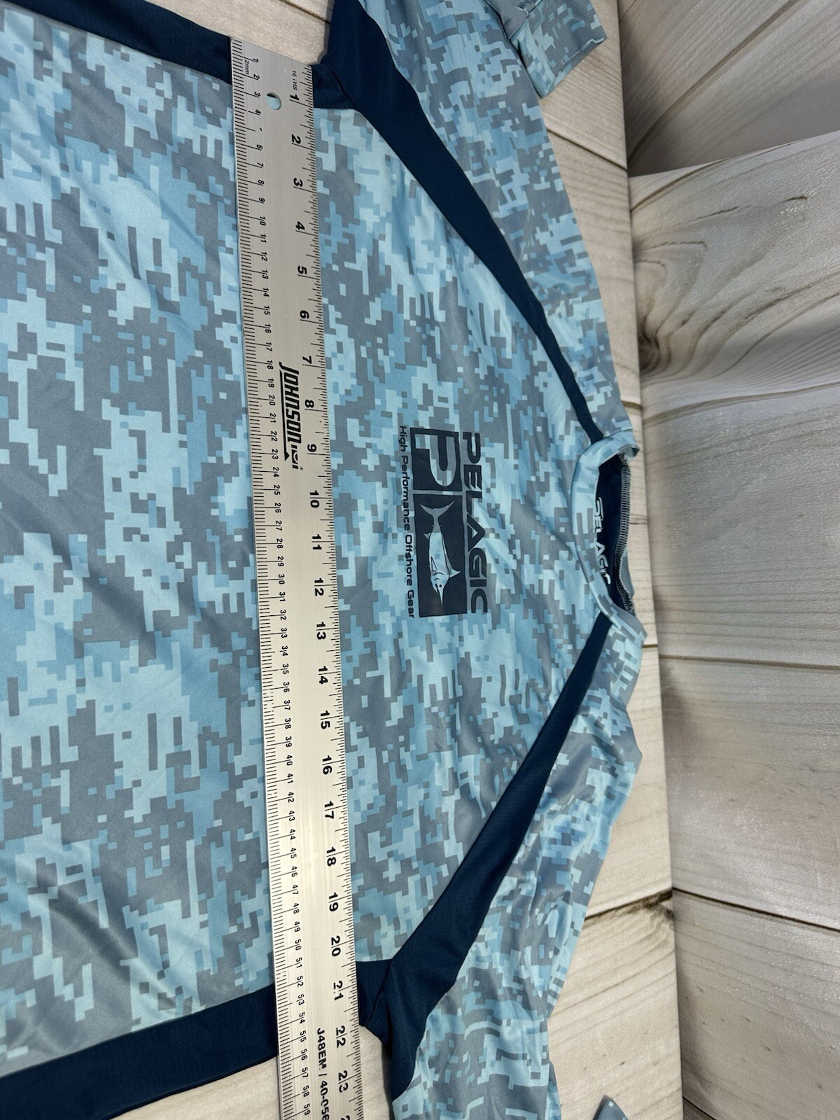 Pelagic Camo Vaportek Digi Camo High Performance Fishing Shirt Mens Large Blue