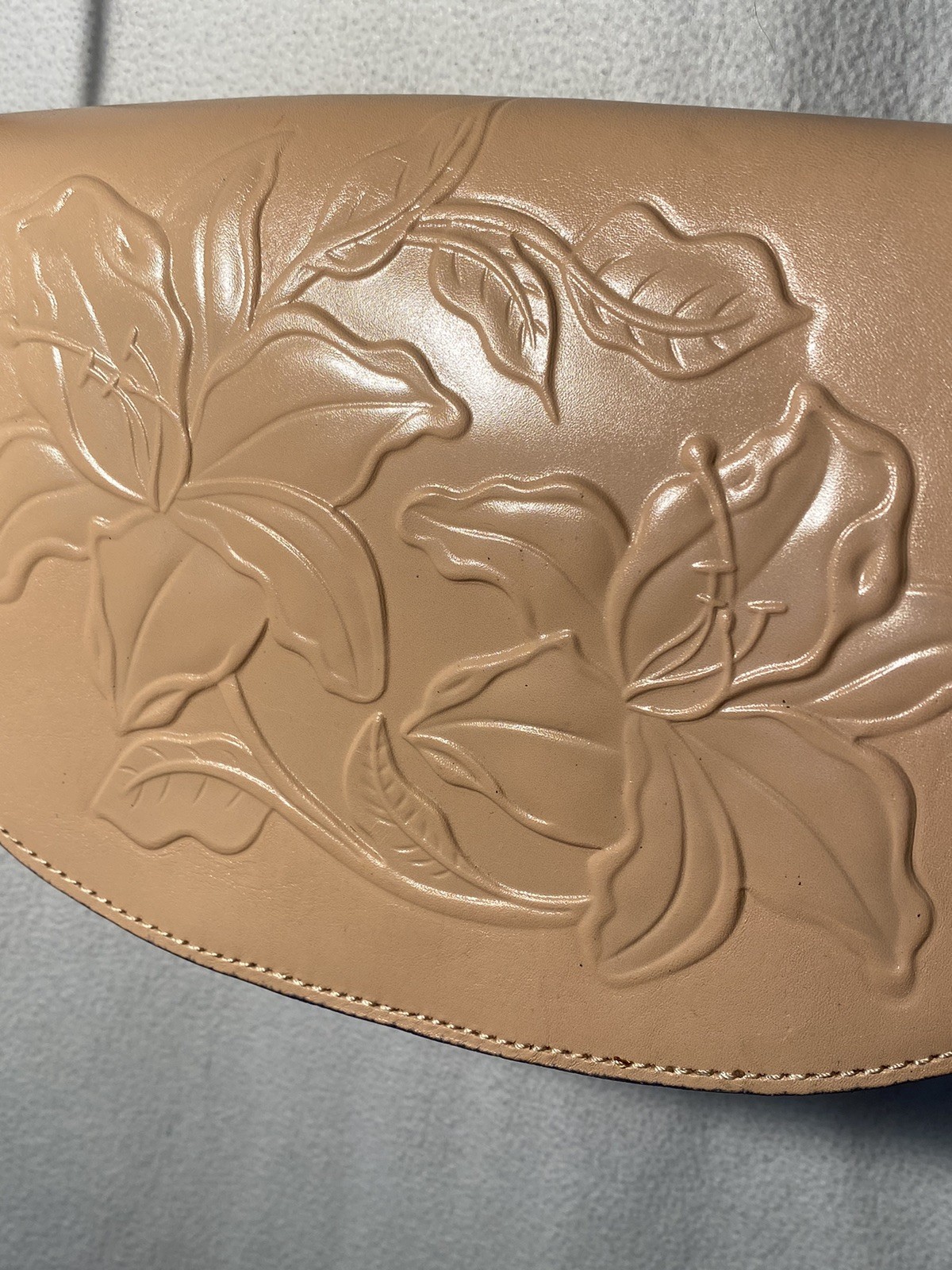 Patricia Nash Embossed Floral Leather Saddle Crossbody – Tan Nude Boho