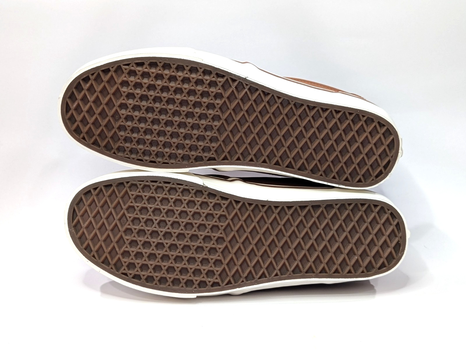 Vans Atwood Brown/Mashmallow Leather Men’s Sneakers – Assorted Sizes NWB