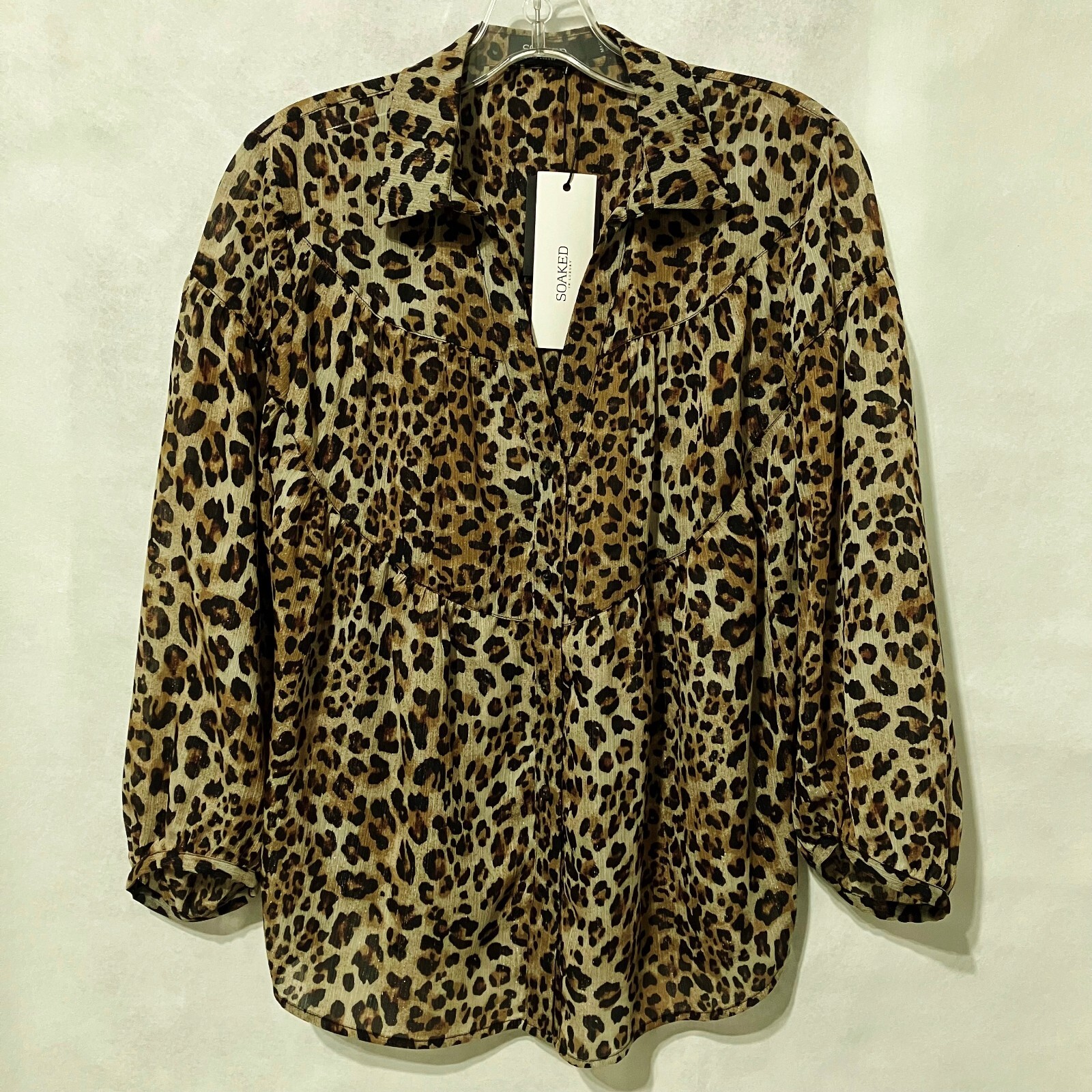Soaked In Luxury Blouse Leopard Top Long Sleeve Button Down Animal Print Med New