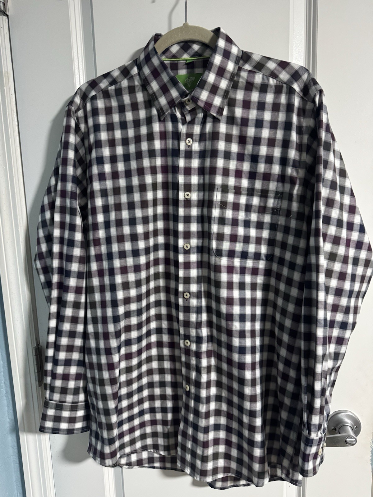 Forsyth of Canada Men’s M Non-Iron Check Multicolor Button-Down Shirt Pockets