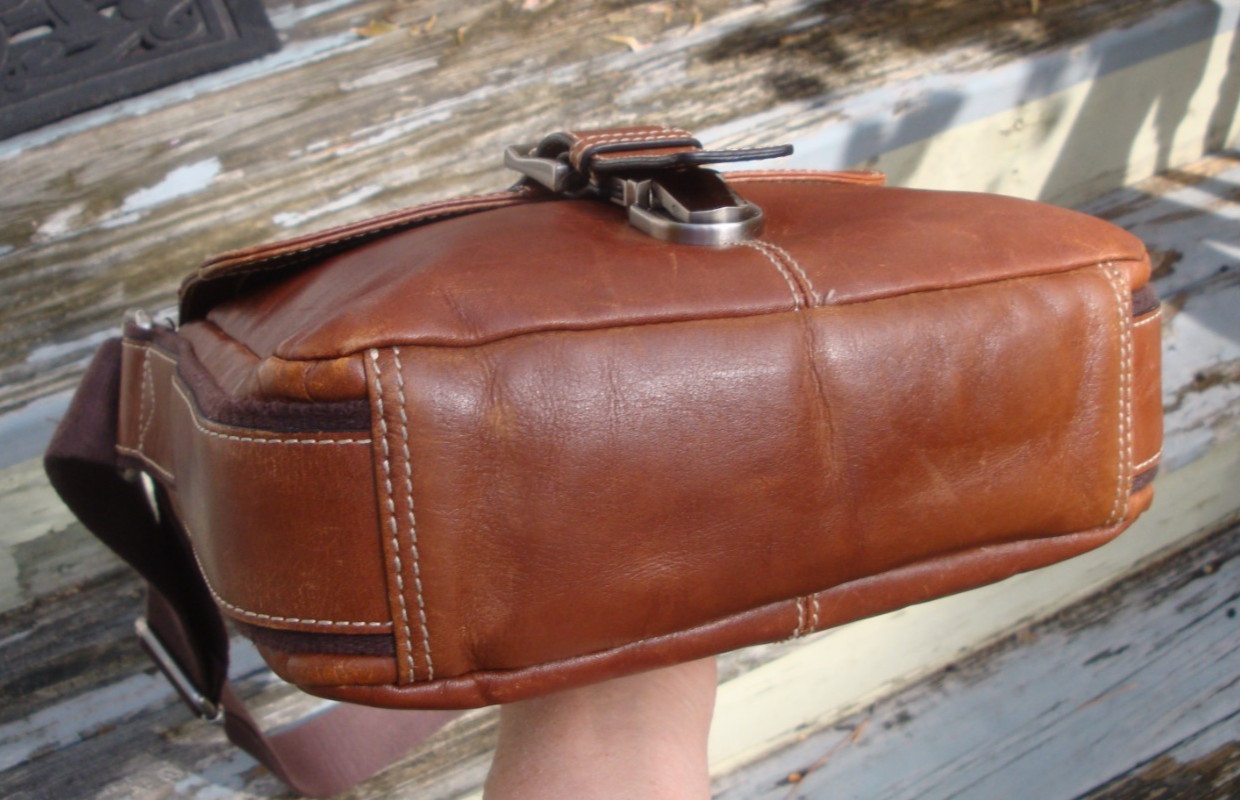 FOSSIL Brown Leather Crossbody Handbag Shoulderbag Boho Mens Messenger Rugged