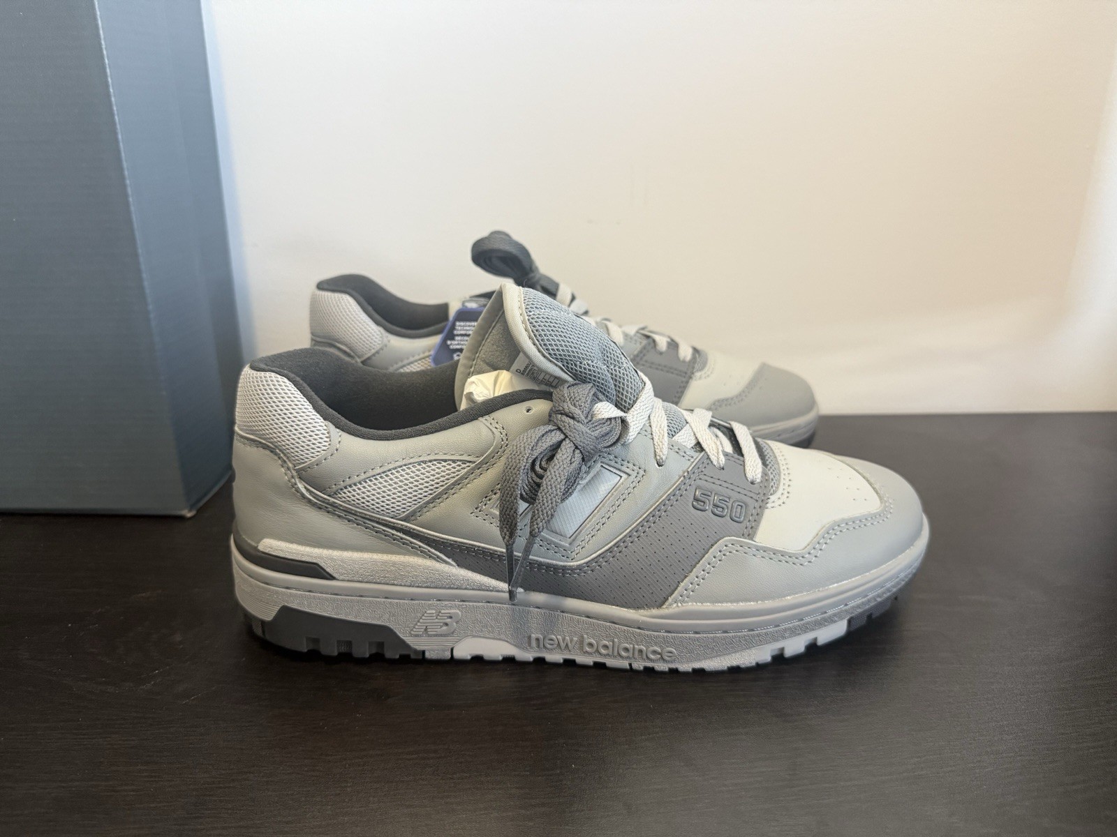New Balance 550 Low Gray/White Colorblock Lace-Up Sneaker BB550UTG