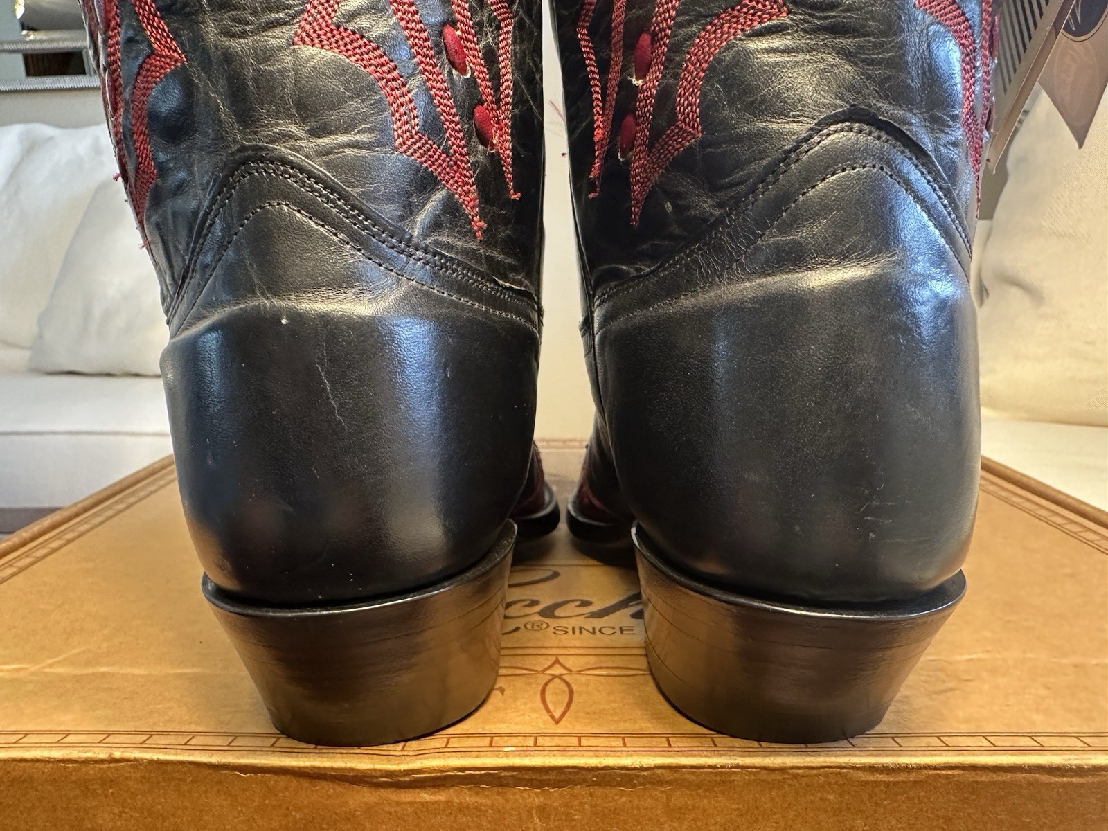 J Chisholm Men’s Handcrafted 1990’s Joe Diffie Black/Red Wing Tip Boots Size 10D