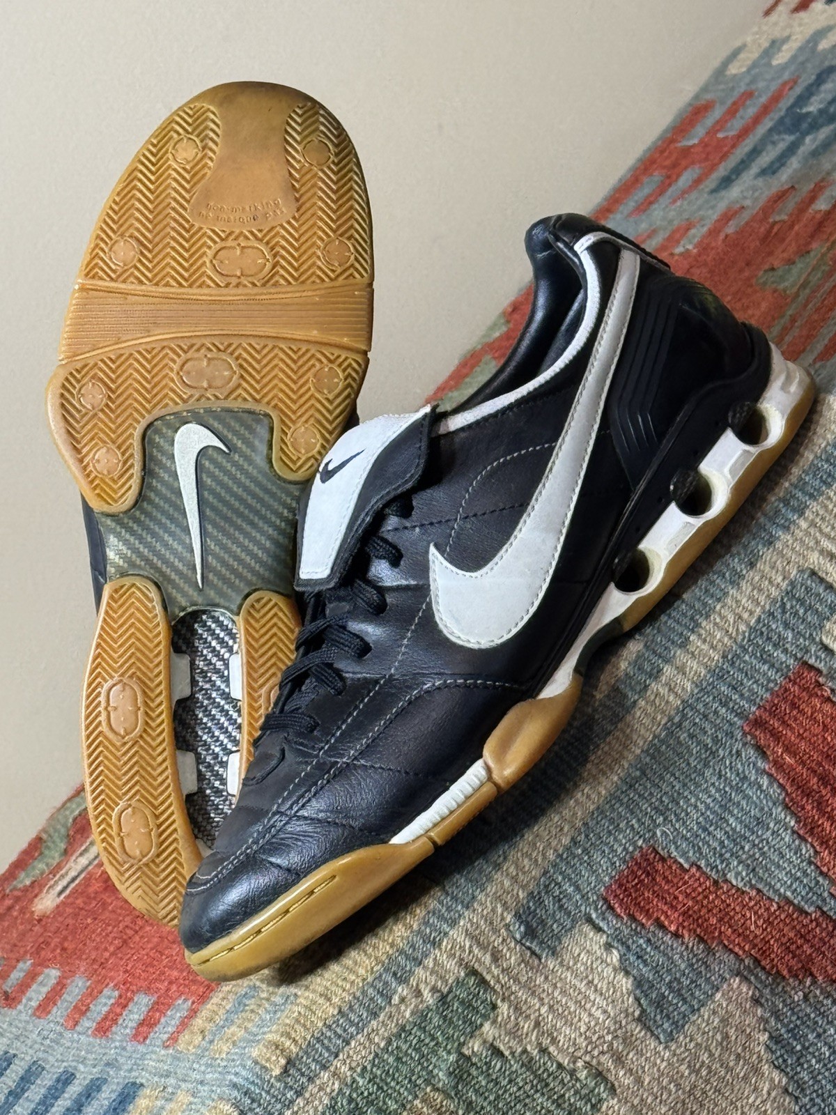 Vintage 2006 Nike Legend IC US8 Soccer Shoes FIFA World Cup *Flaw In Description