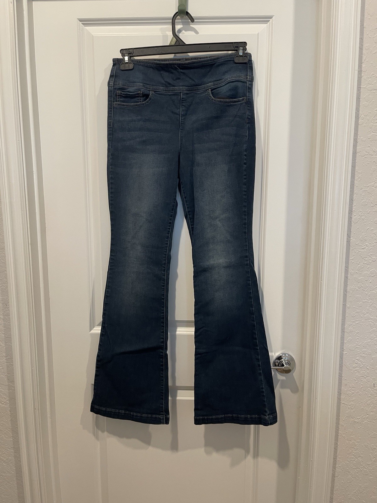 Sophia Vergara Women’s High-Rise Bell Bottom Flared Leg Jeans