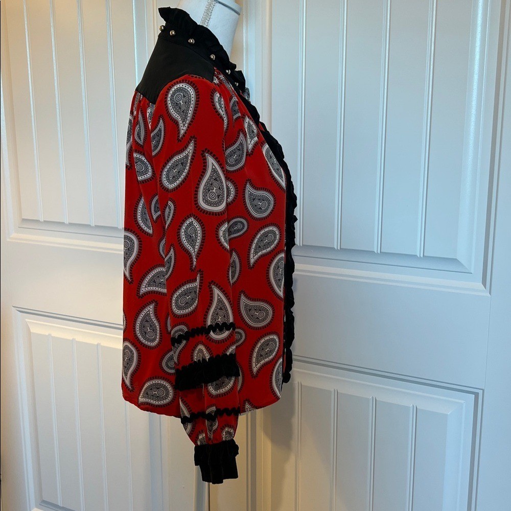Dodo Bar Or Red Black Paisley Silk Blouse 40 6/8 designer studded ruffle top