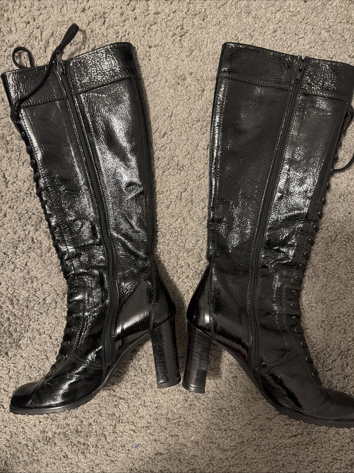 STUART WEITZMAN $695 FAB BLACK PATENT LEATHER TALL SEXY LACE UP BOOTS SZ 7