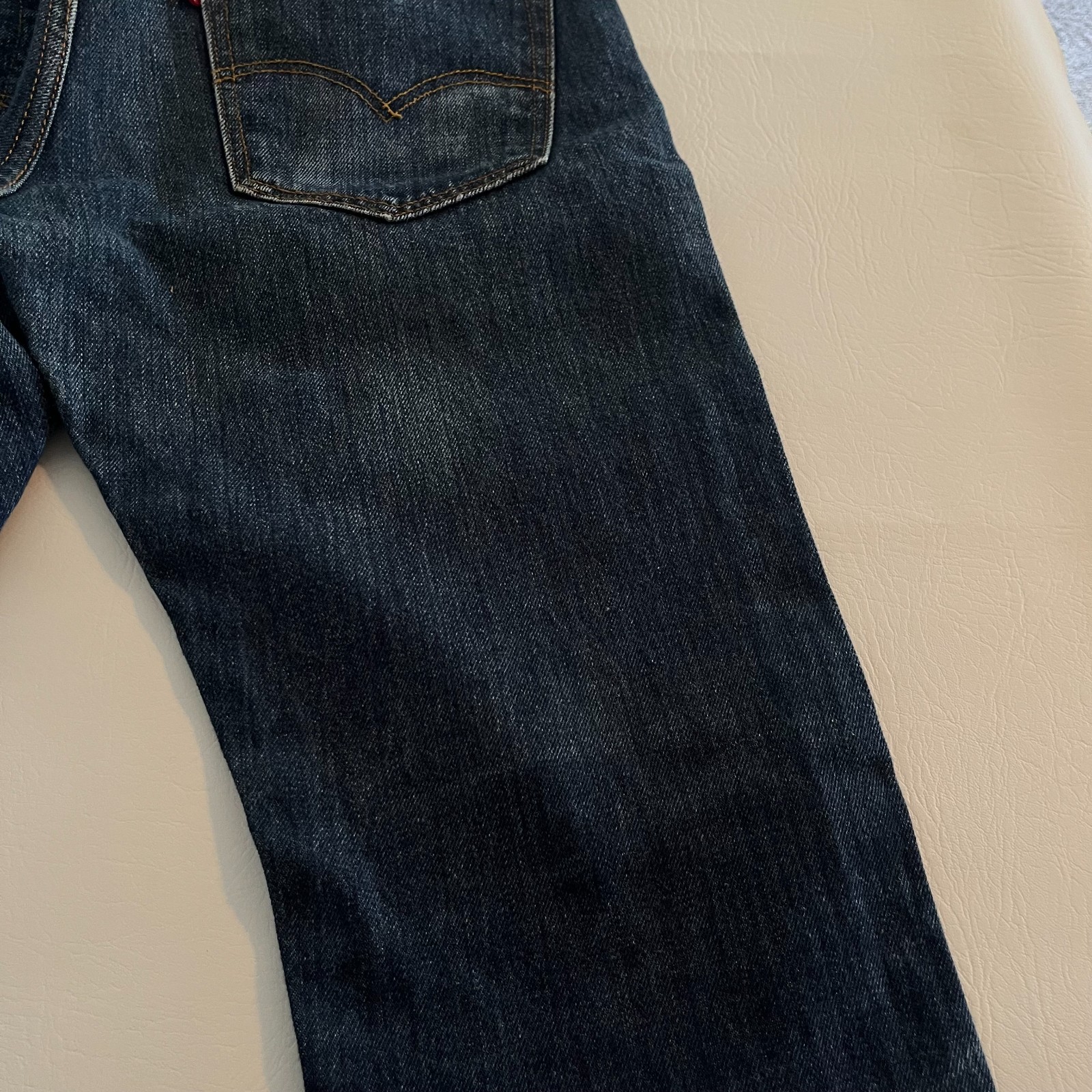 Levi’s Men’s 501 Jeans 31W x30L (Actual 30Wx29L) Button Fly Dark Blue Straight