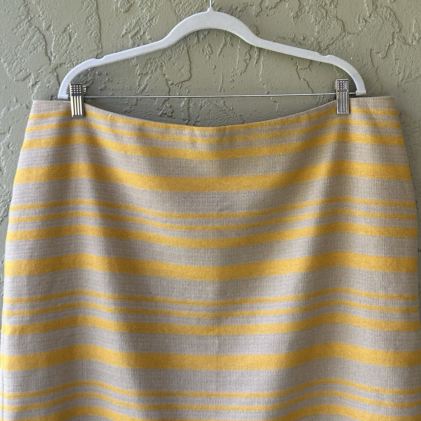 Talbots Women’s 20 Yellow & Beige Multi Stripe Textured Linen Pencil Skirt NWT