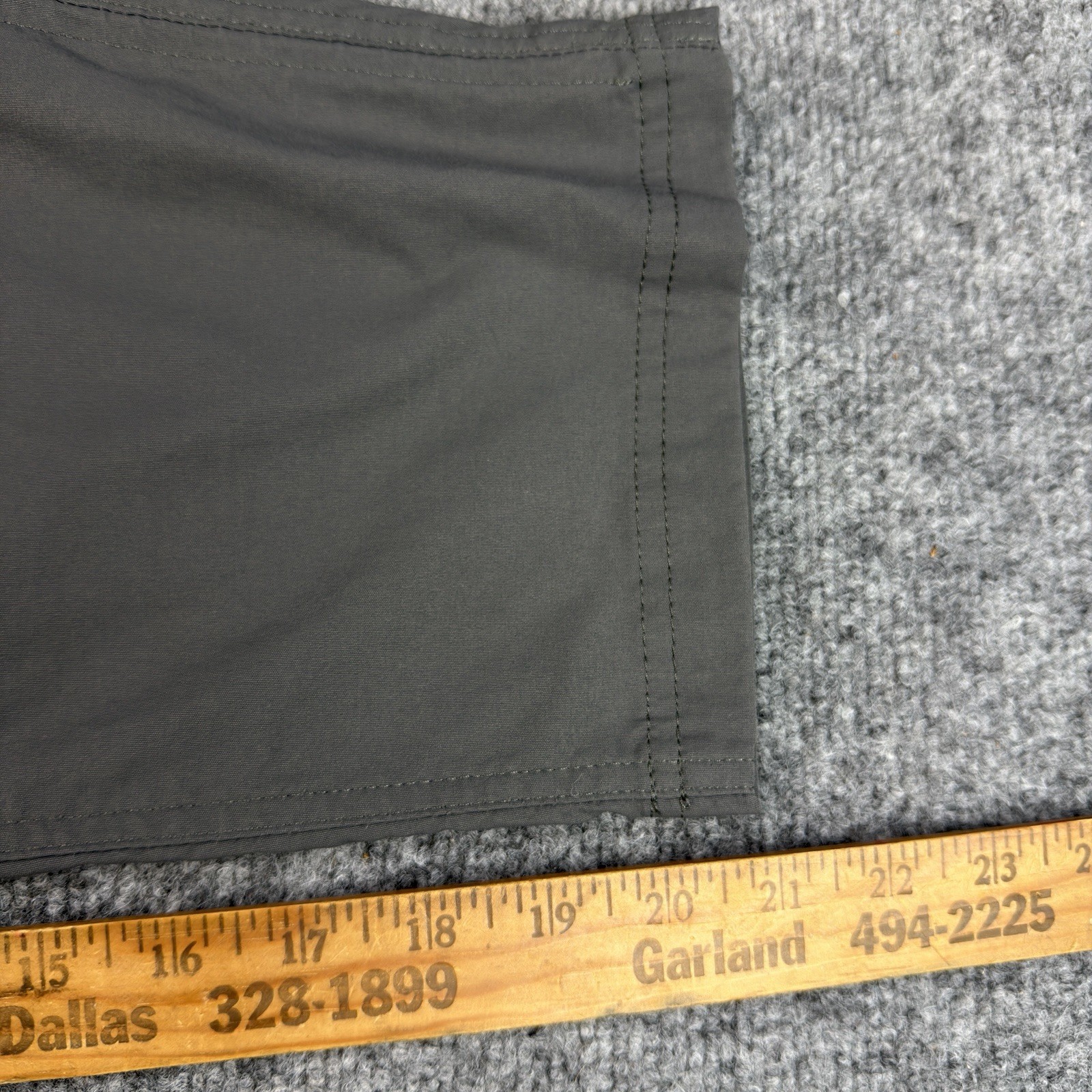 Eddie Bauer Rainier Capri Pants Womens 12 Gray Stretch Hiking Fishing Travel