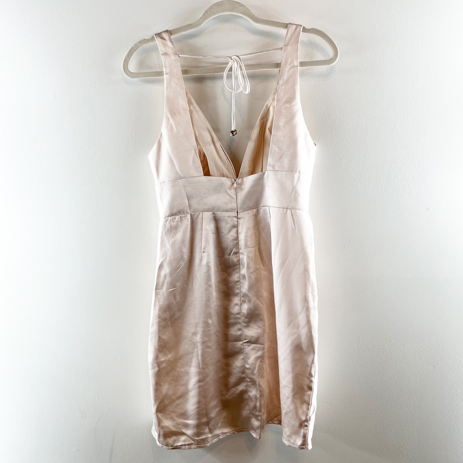 Hello Molly Rosebud Satin Plunge V Neck Mini Dress Champagne Gold 6