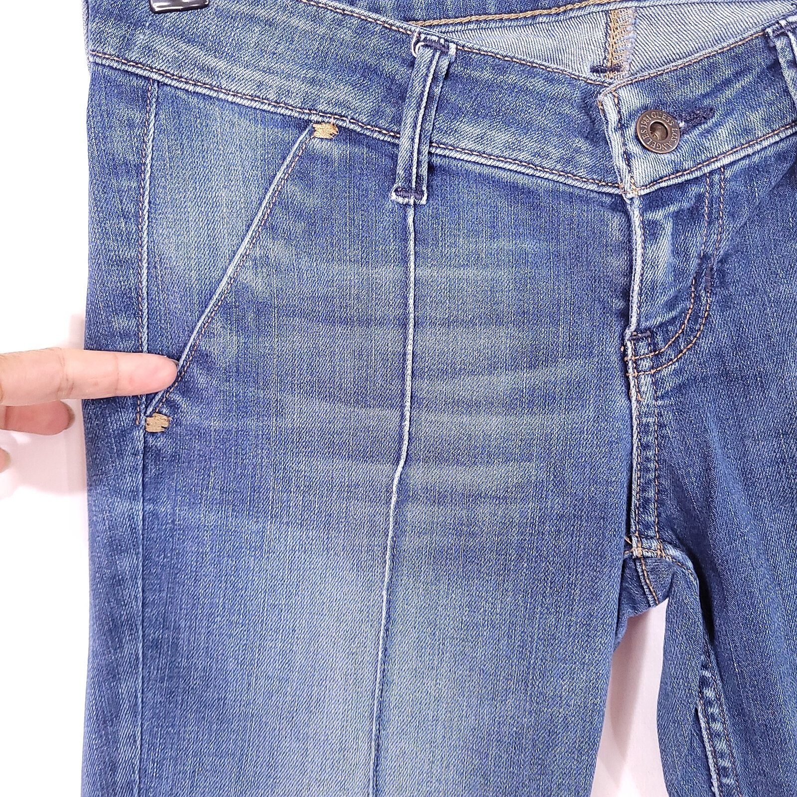 Guess Teens Juniors Denim Blue Pants Low Rise Skinny Size 25 (Actual 28 inches)