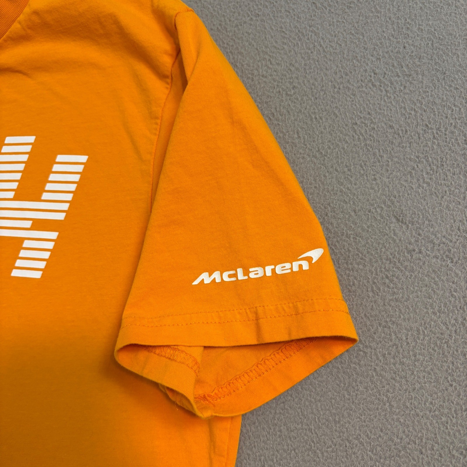 McLaren Lando Norris LN4 Graphic T-Shirt Mens Medium Orange F1 Racing Tee