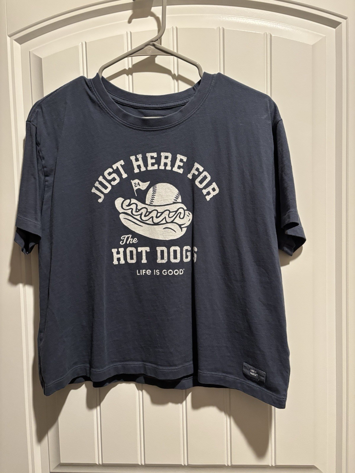 Life Is Good Women’s M Crusher Boxy Tee Just Here for the Hot Dogs