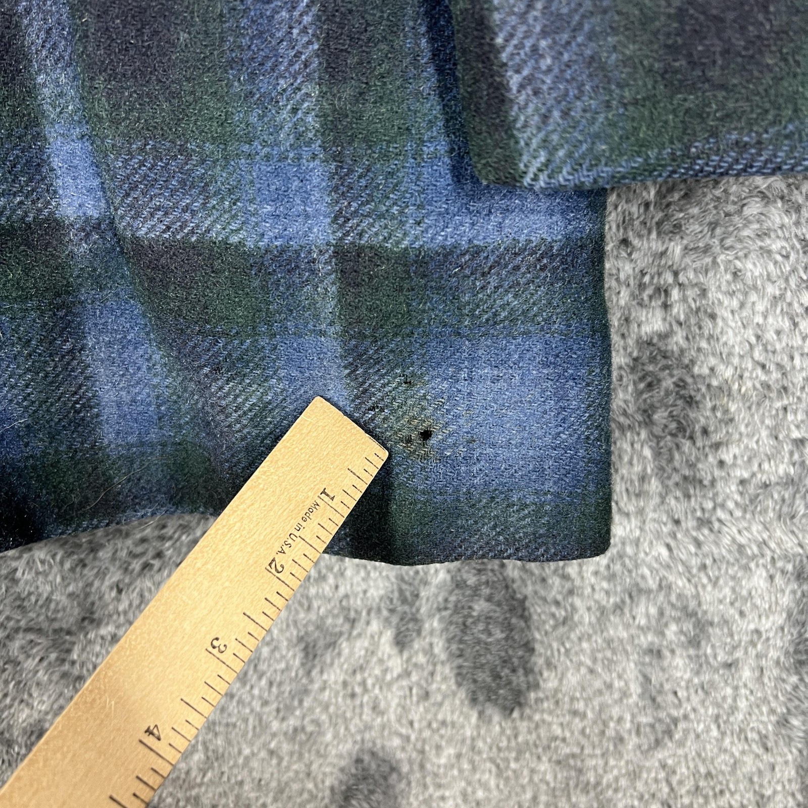 Vintage Pendleton Coat Mens 38 Blue Plaid Wool Overcoat Fur Trim Quilted 70s