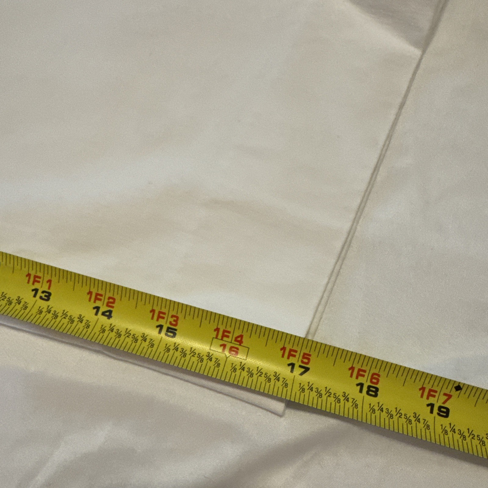 Ruby Rd Woman White stretch pull-on capri pants rayon/nylon/spandex 18W