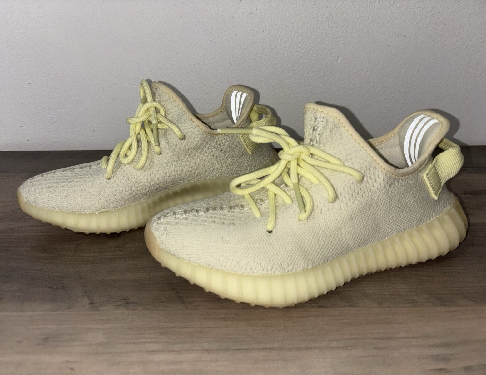 adidas Yeezy Boost 350 V2 Low Top Lace-Up Sneaker Beige/Yellow Boost