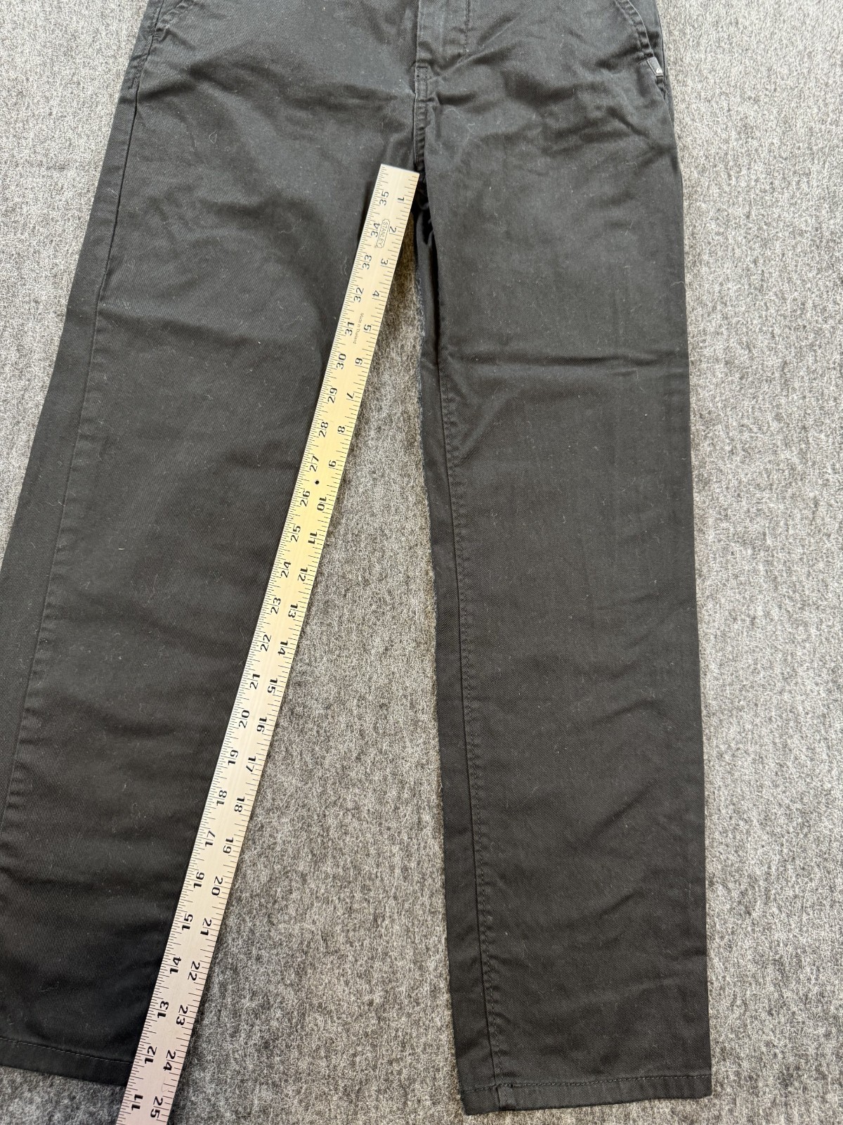 Quicksilver Men’s Black Pants Size 26 Straight Fit