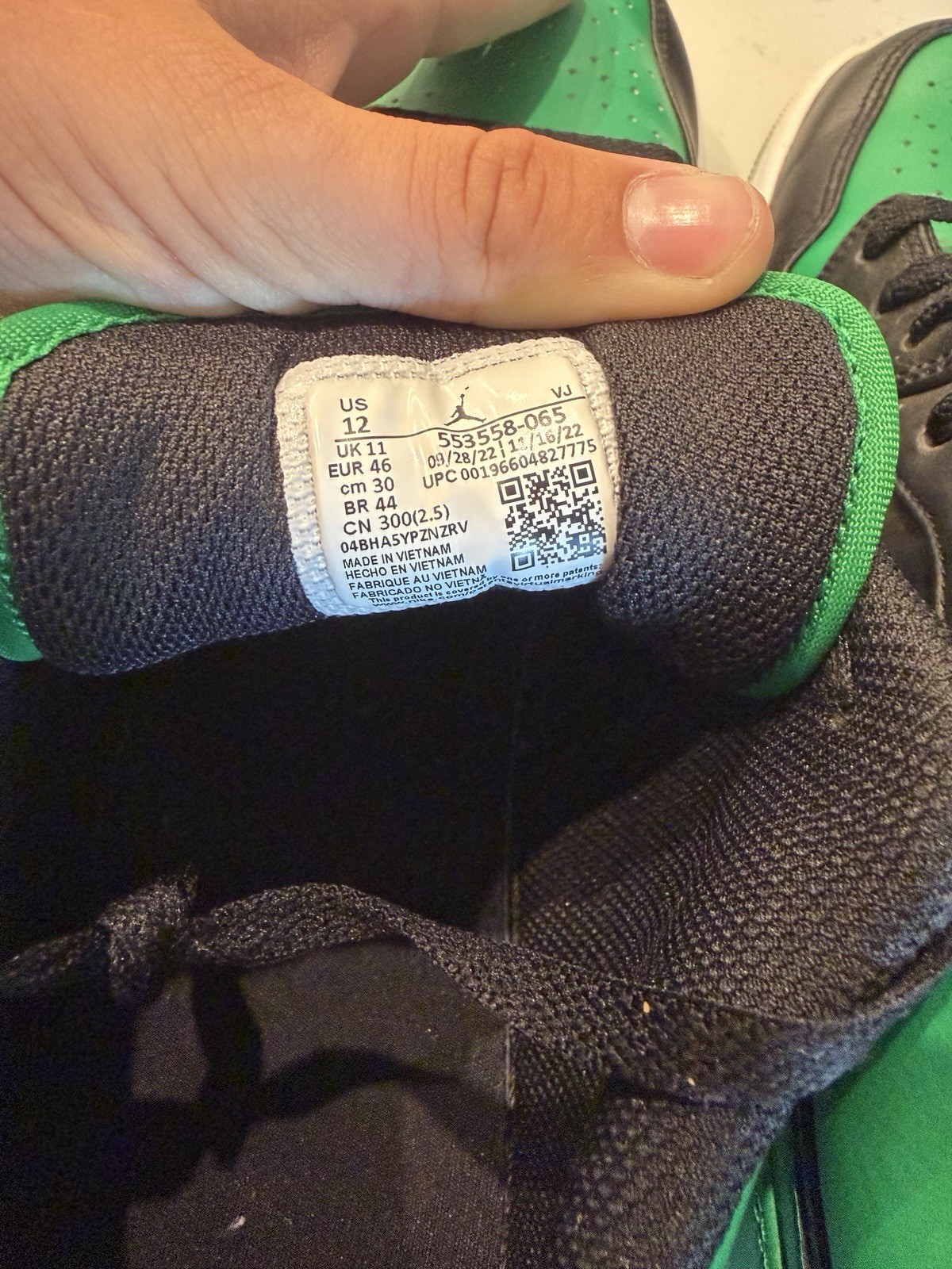 Air Jordan 1 Low ‘Black Lucky Green’ Size 12