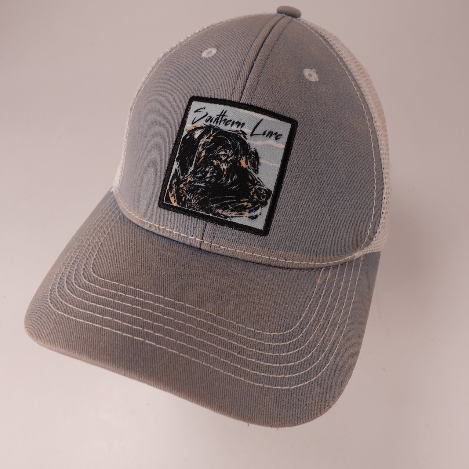 Southern Lure Trucker Hat Men’s Adjustable Gray Mesh Dog Patch Fishing