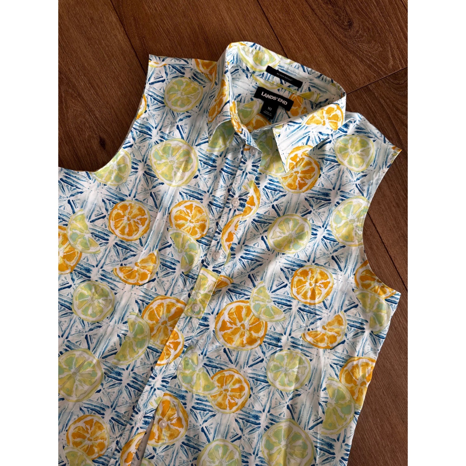 Lands End Womens 10 Supima Cotton No Iron Sleeveless Lemon Lime Print Shirt Blue