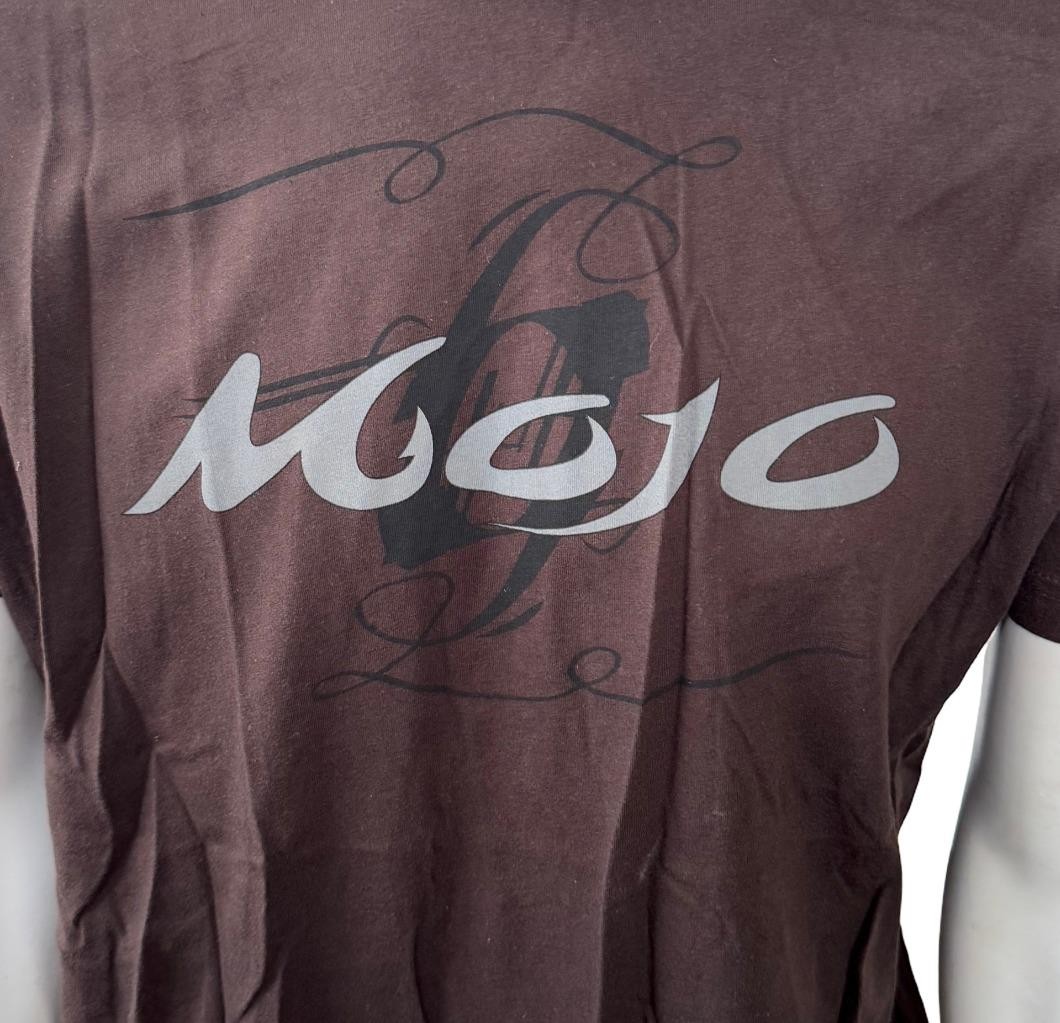 Mojo After Dark Men’s Mojo Logo Graphic Brown Short Sleeve Shirt Size Large