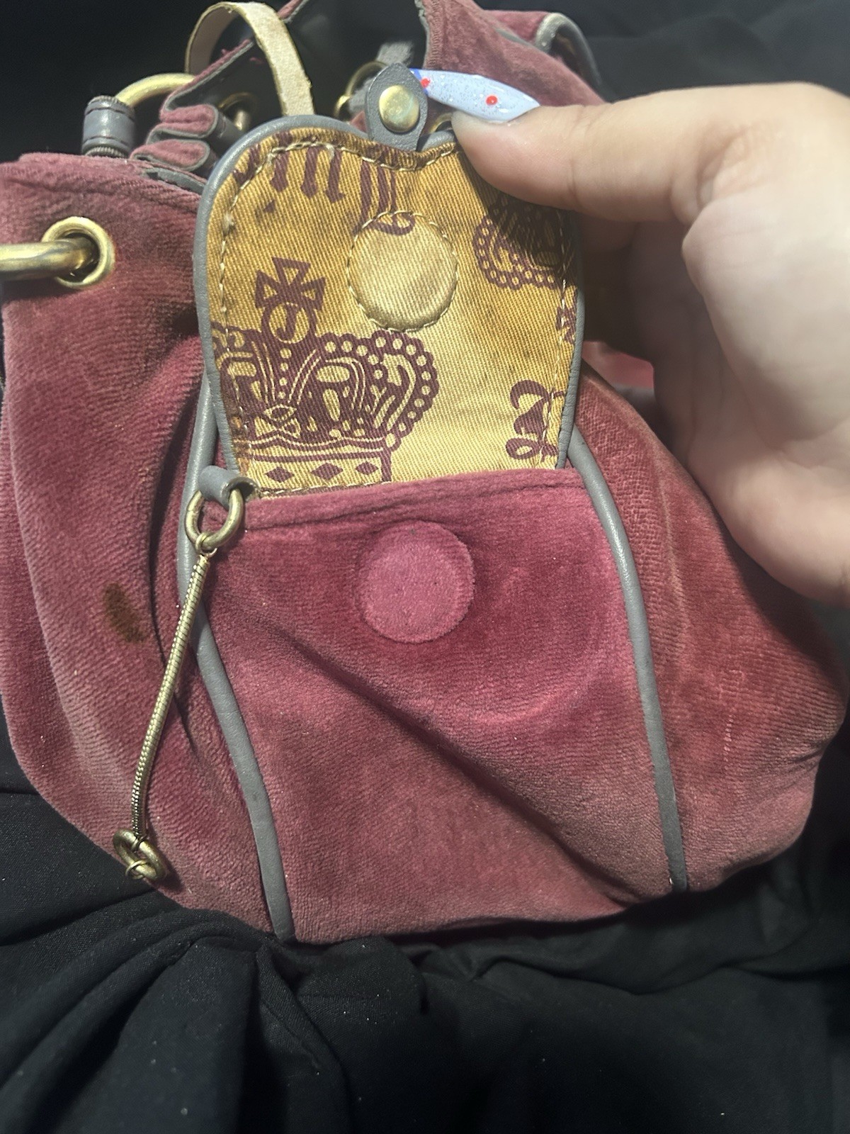Juicy Couture Burgundy Medium Satchel Top Handle Logo Crest Heart Patch Pockets