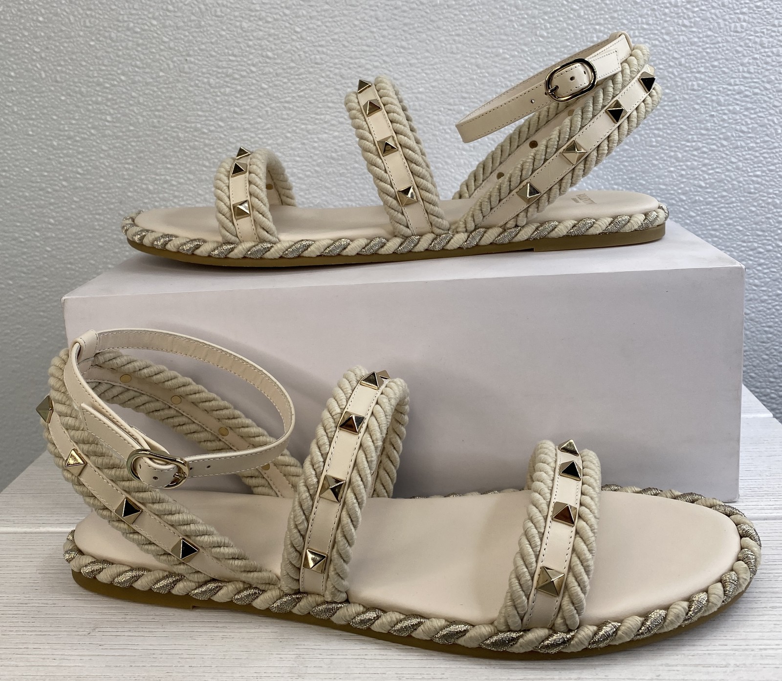 Valentino Garavani Rockstud Espadrille Sandals Womens US10 EU40 Torchon Leather