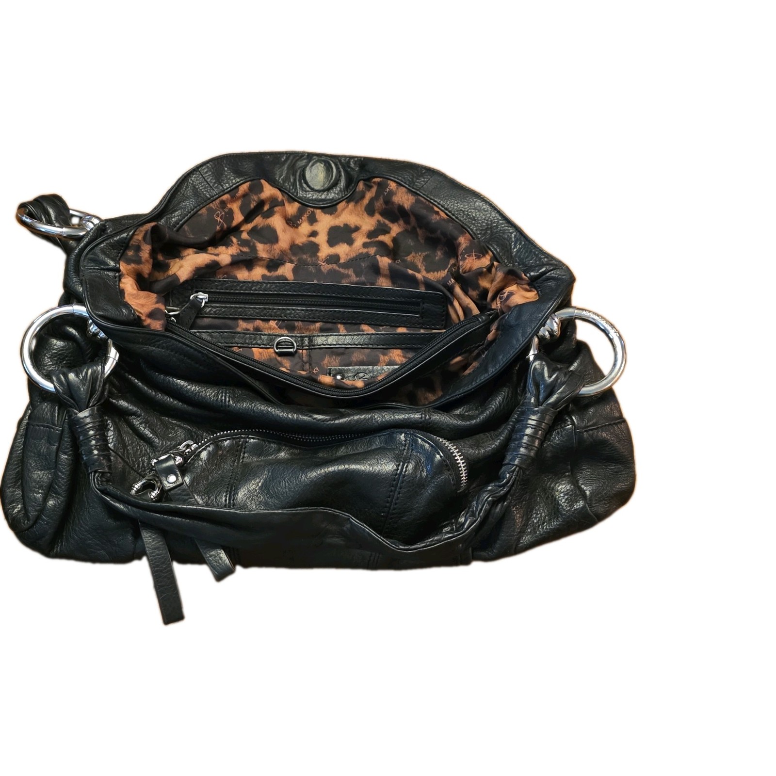 B Makowsky Women’s Black Handbag Magnet Closure Outer Pocket Silver