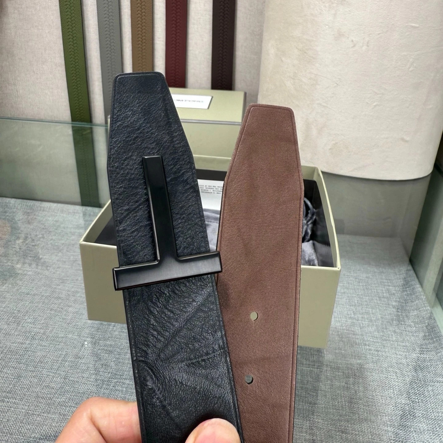 Tom Ford Black Brown Reversible Leather T Buckle 38mm Dress Belt w/ Box