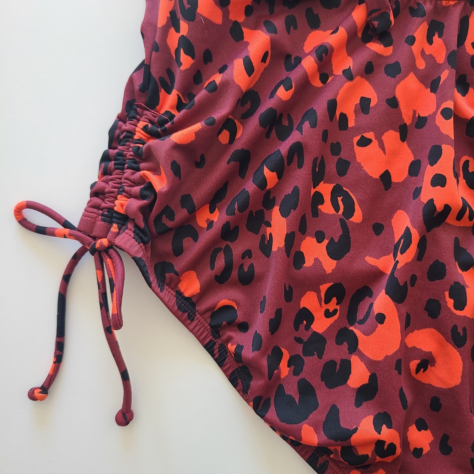 Beach Betty by Miracle Brands Orange-Red Leopard One-Piece Swimsuit Large