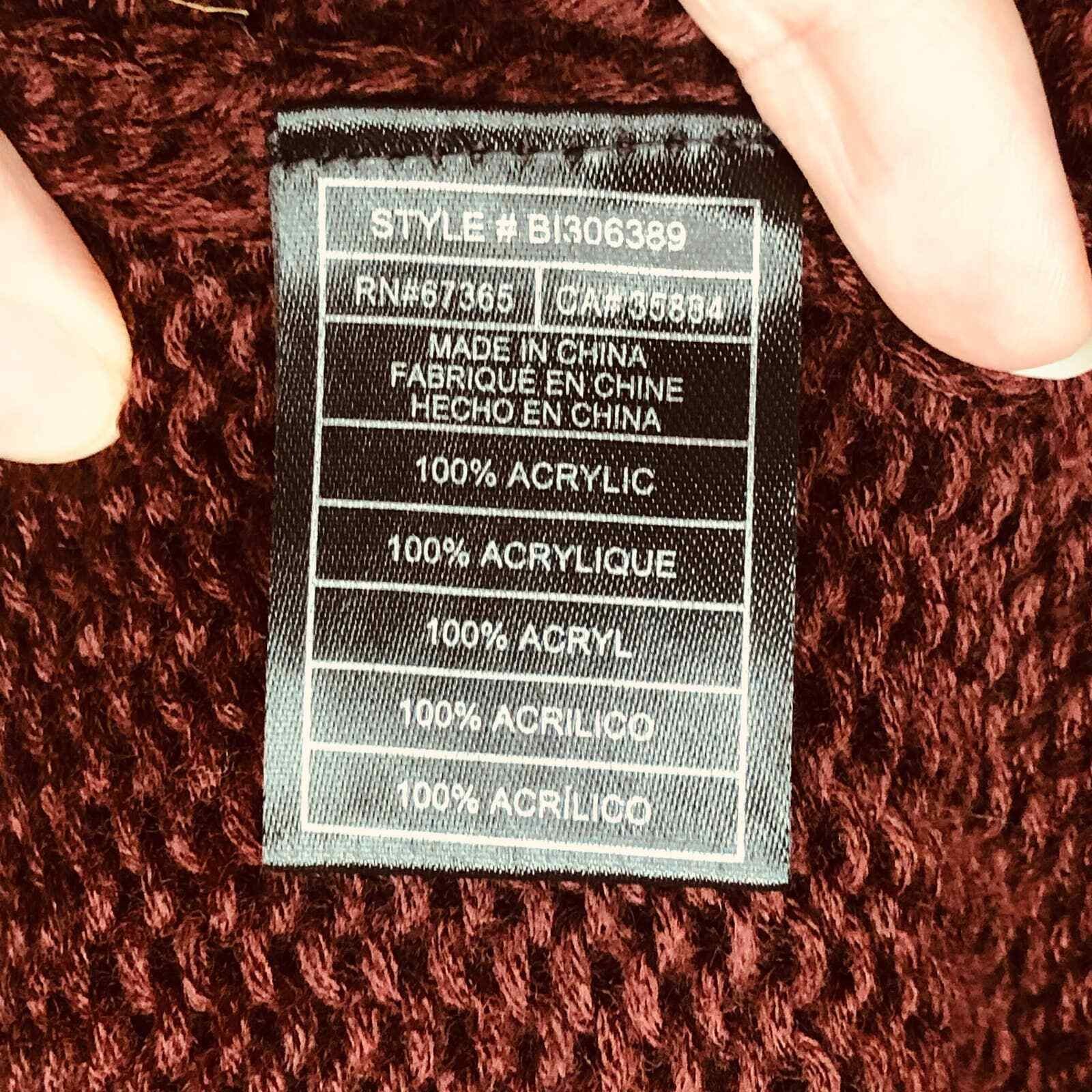 nwt BB Dakota Young Wild & Free Sweater size XS Braid Fringe Hem in Burgundy Red