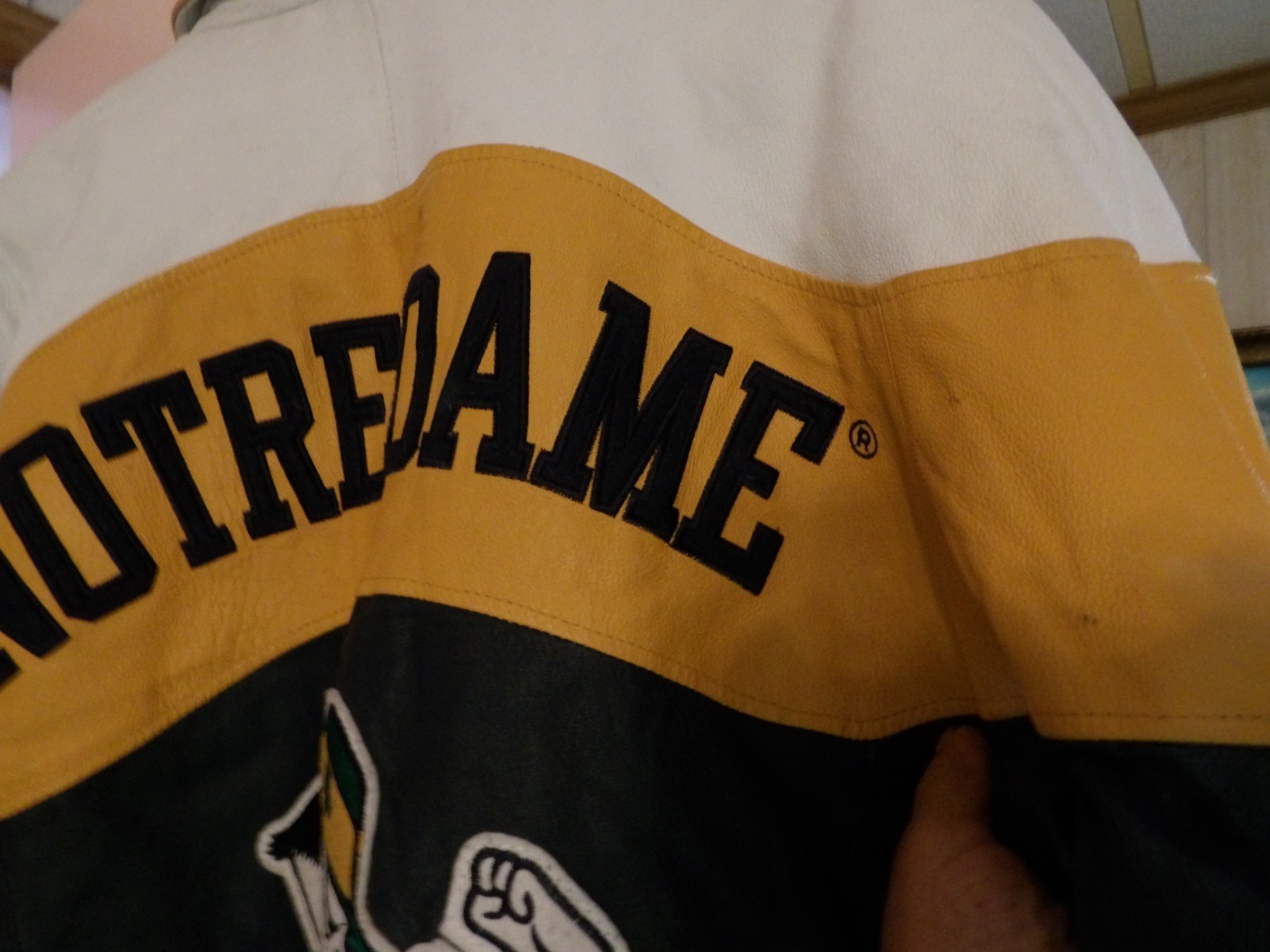 VTG College Phase Varsity Jacket Mens M Yellow Notre Dame Fighting Irish Leather