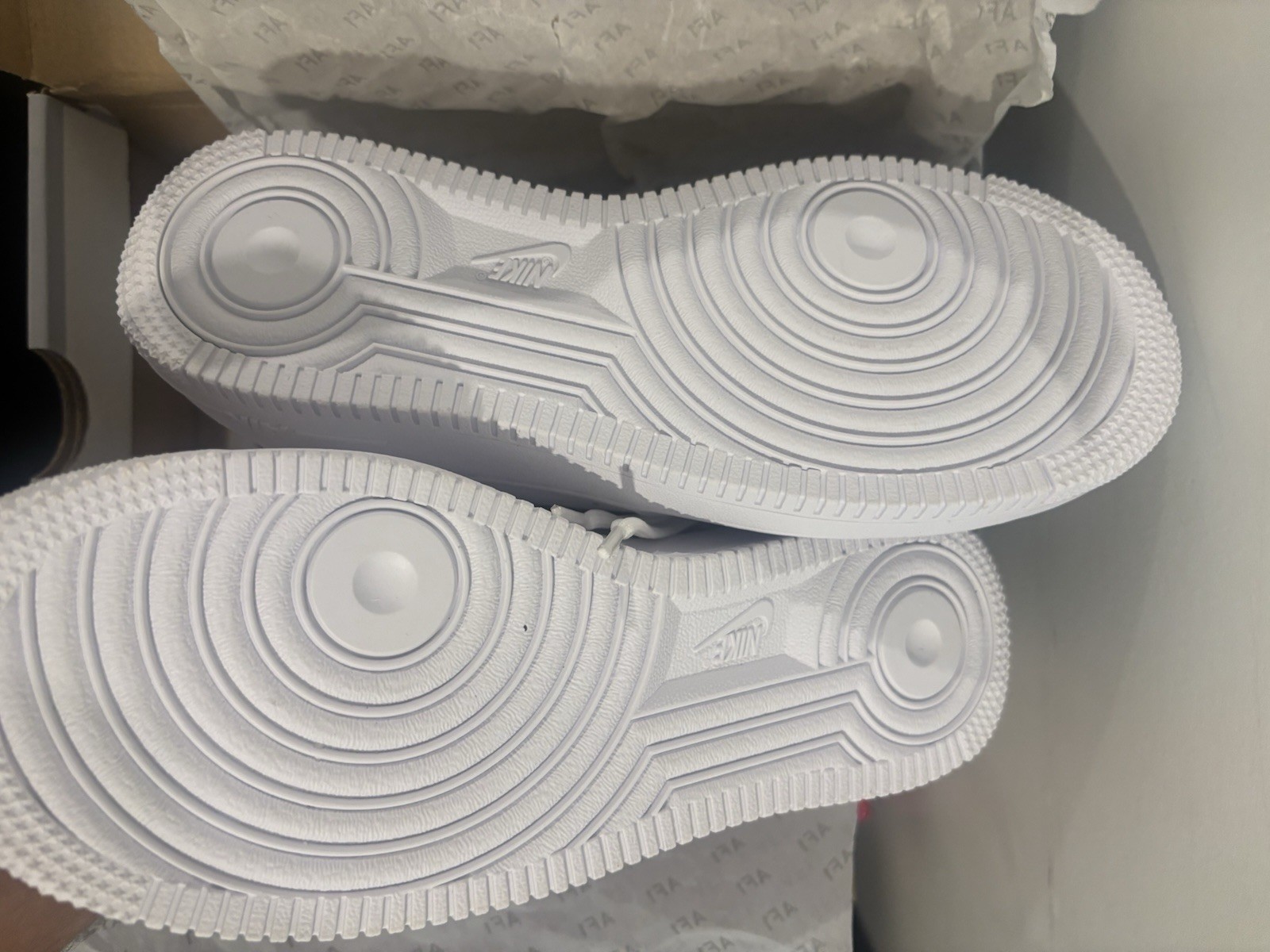 Size 5.5 GS – Nike Air Force 1 Low White Black